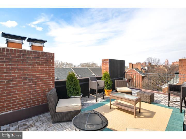 SOCIETY HILL - Residential