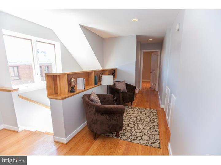 SOCIETY HILL - Residential