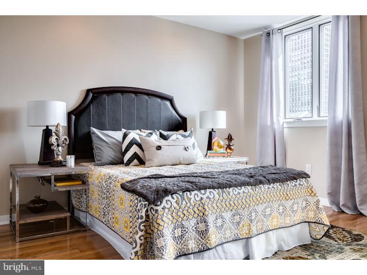 SOCIETY HILL - Residential