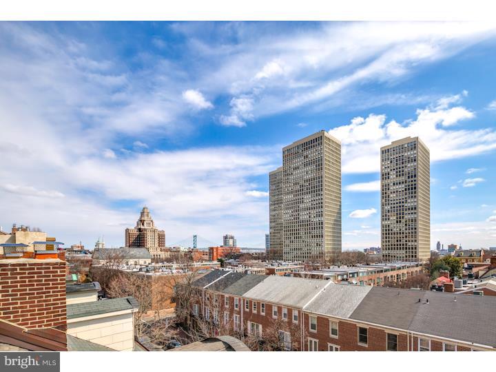 SOCIETY HILL - Residential