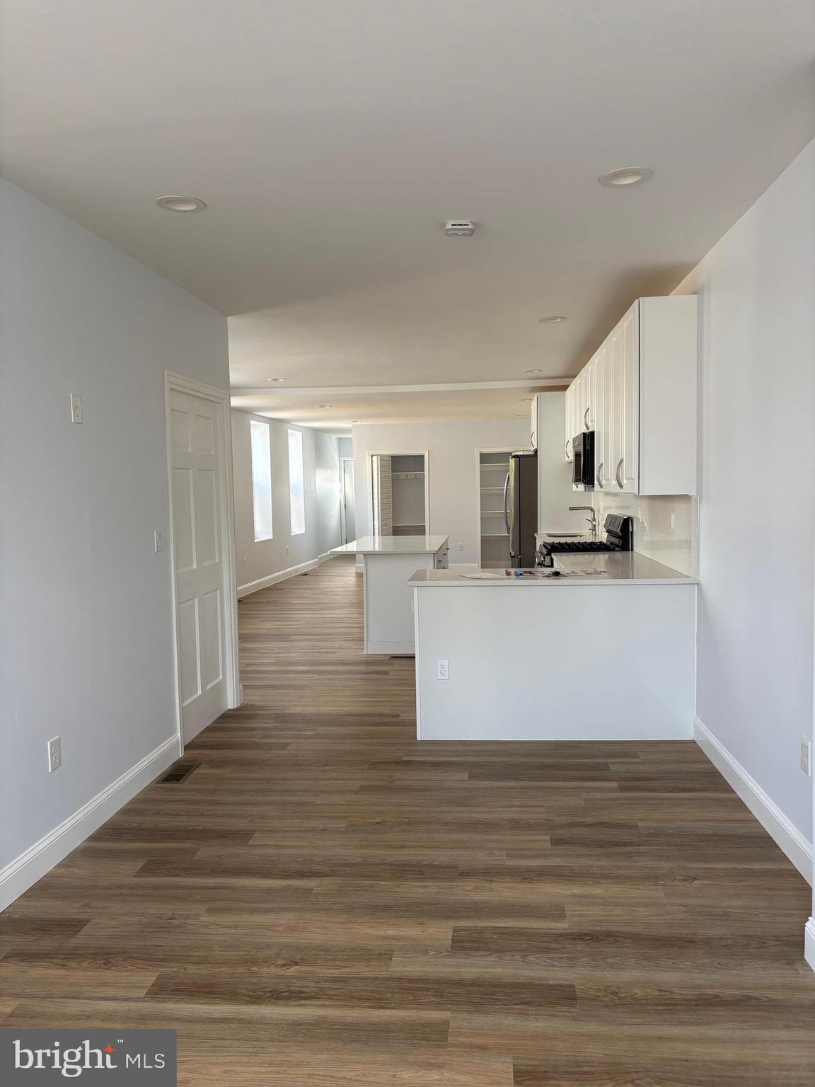 2505 E FEDERAL STREET