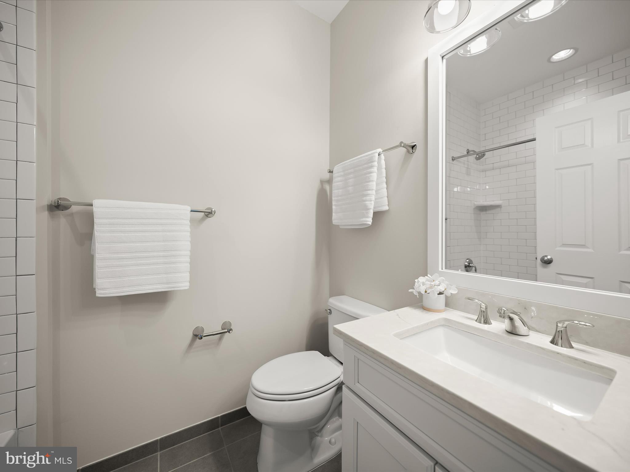 WATERFORD CREEK - Residential