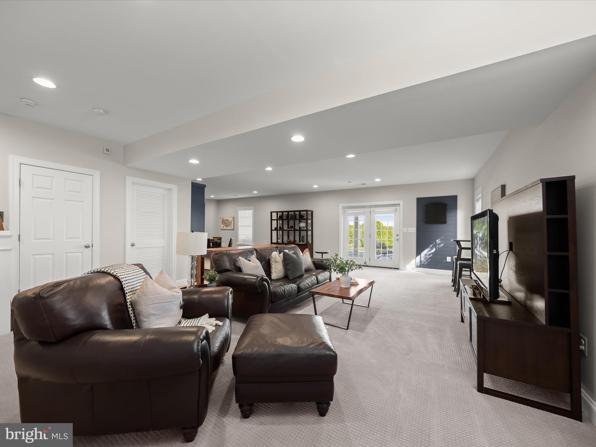 WATERFORD CREEK - Residential