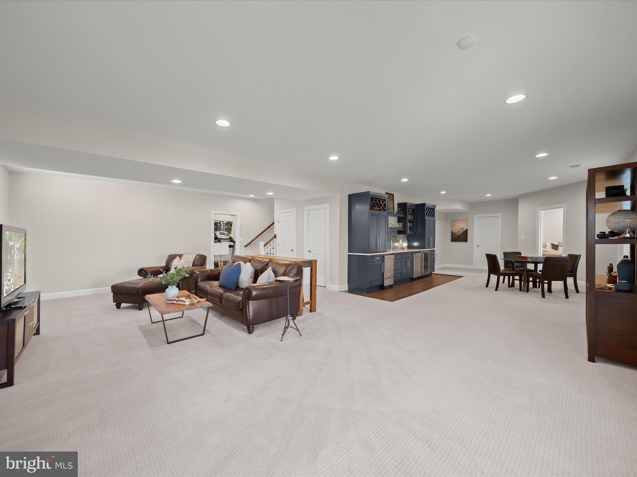 WATERFORD CREEK - Residential