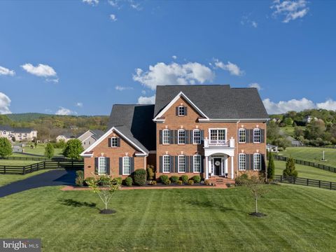 15918 WATERFORD MEADOW PLACE HAMILTON VA 20158