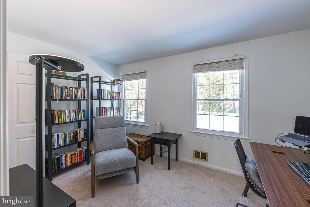 HICKORY GROVE - Residential