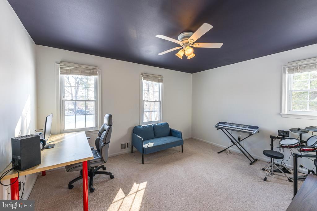 HICKORY GROVE - Residential