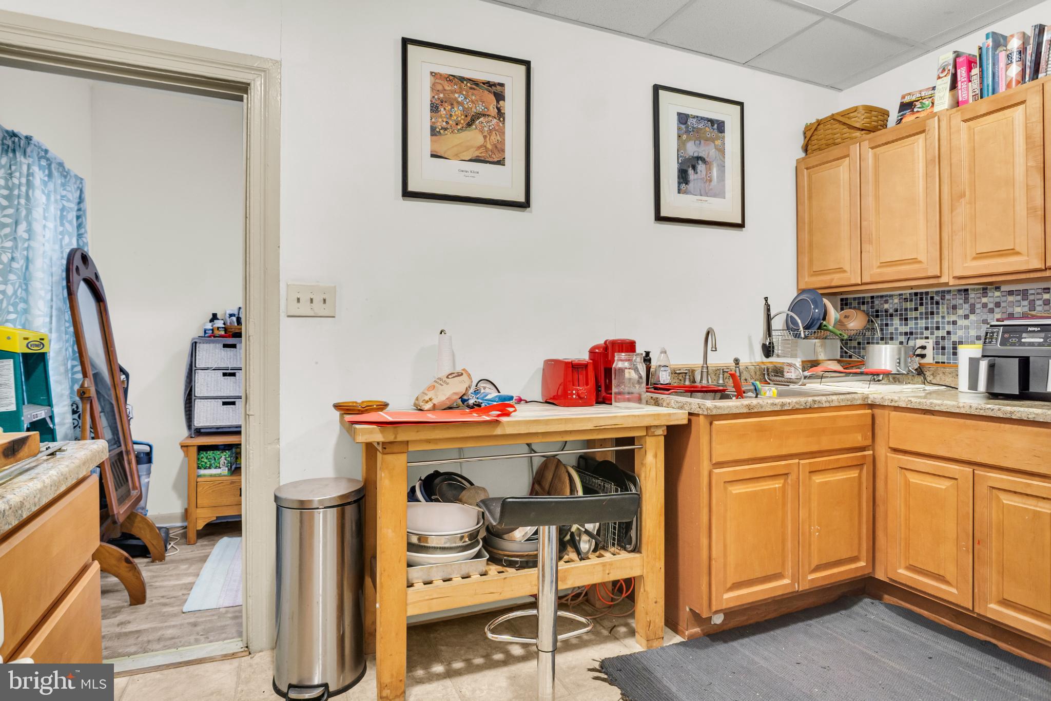 RED LION HIGH SCHOOL - Residential