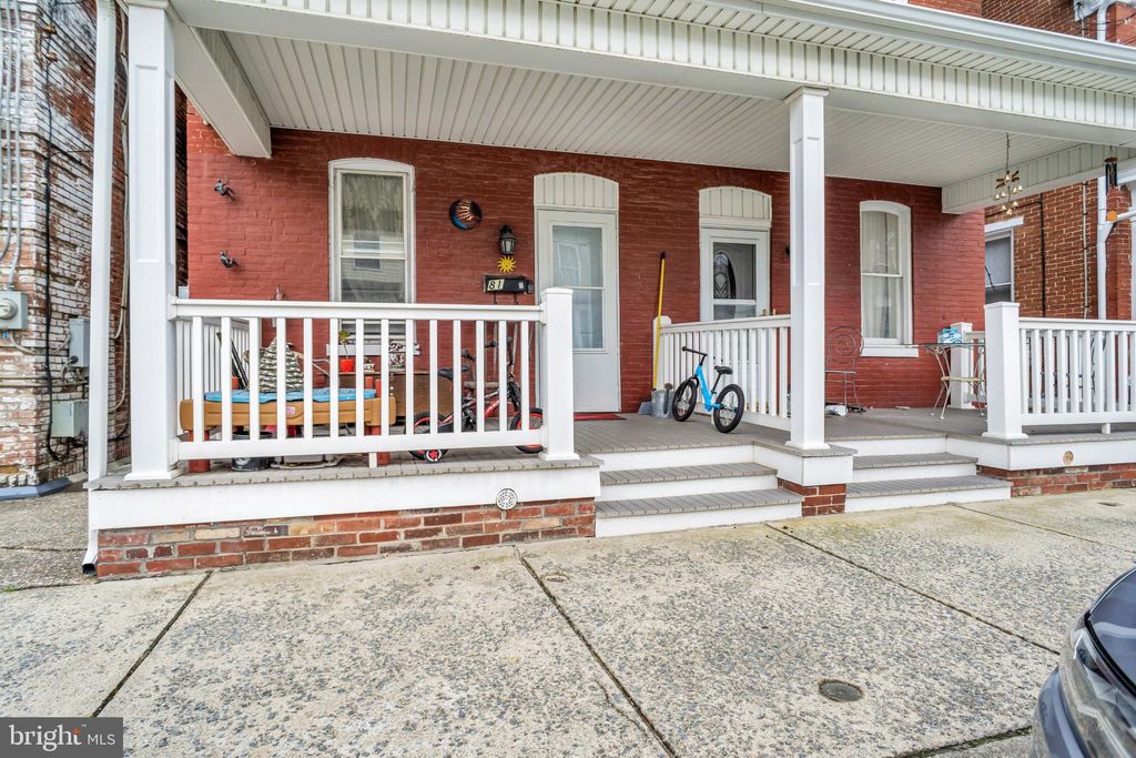 Photo of 81 W 1st Avenue #E, RED LION, PA 17356 (MLS # PAYK2091168)