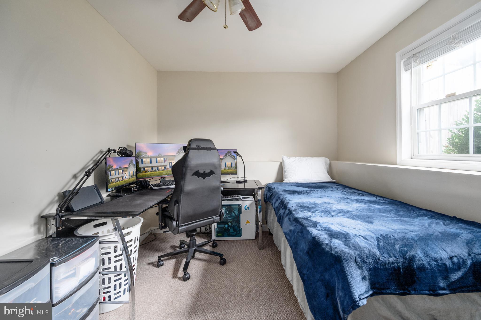 SOUTH OAKS - Residential