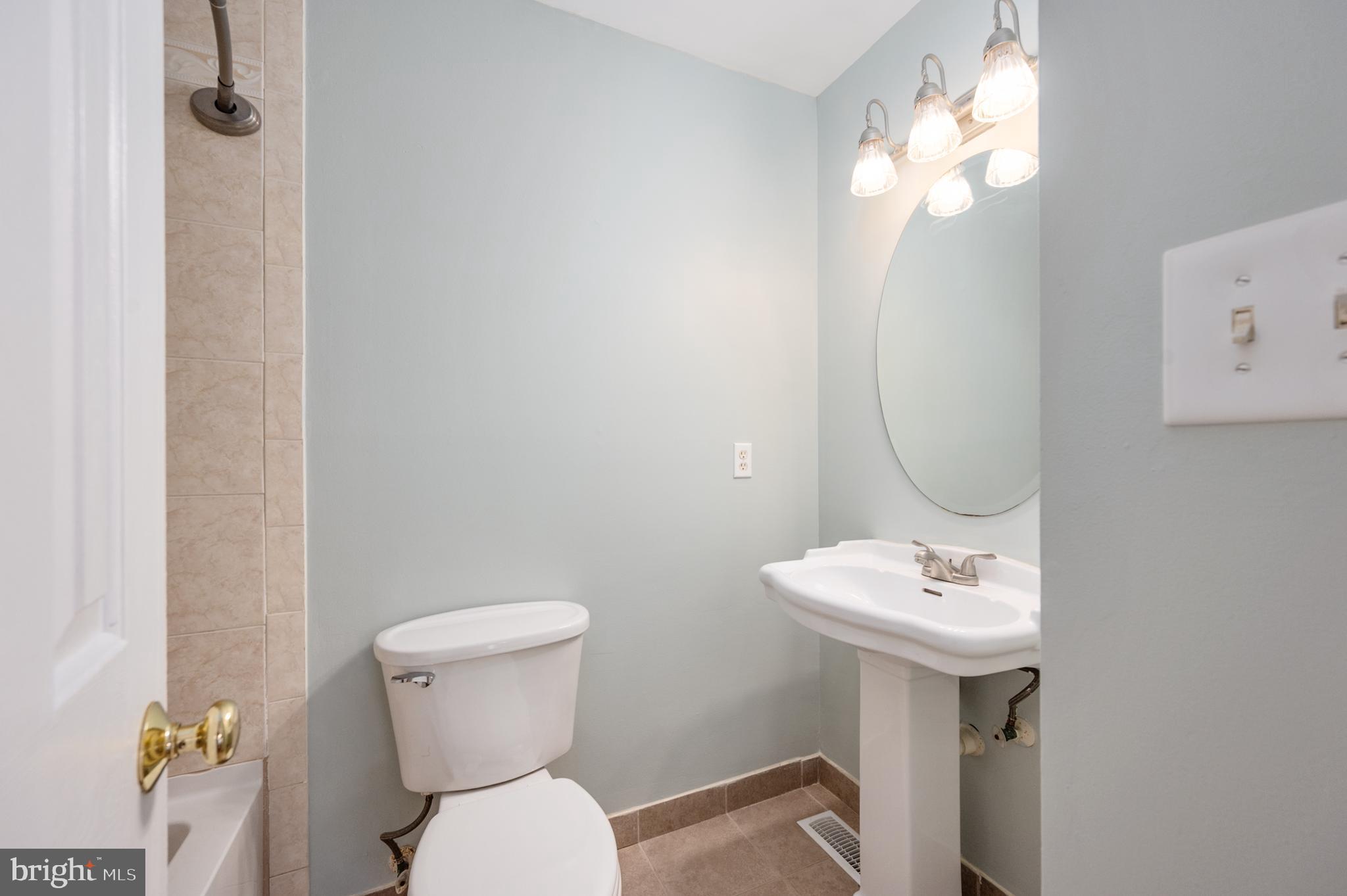 SOUTH OAKS - Residential