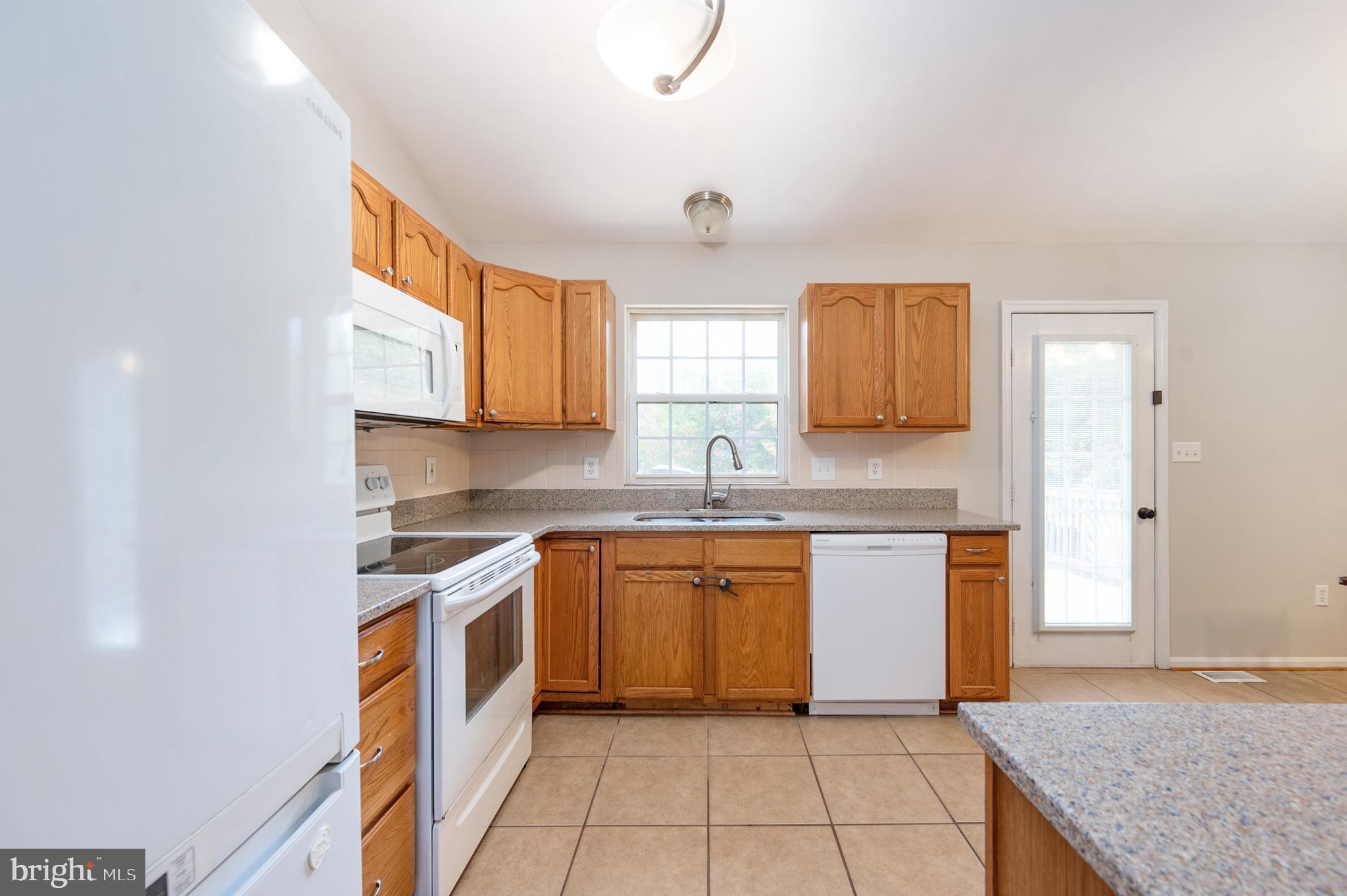 SOUTH OAKS - Residential