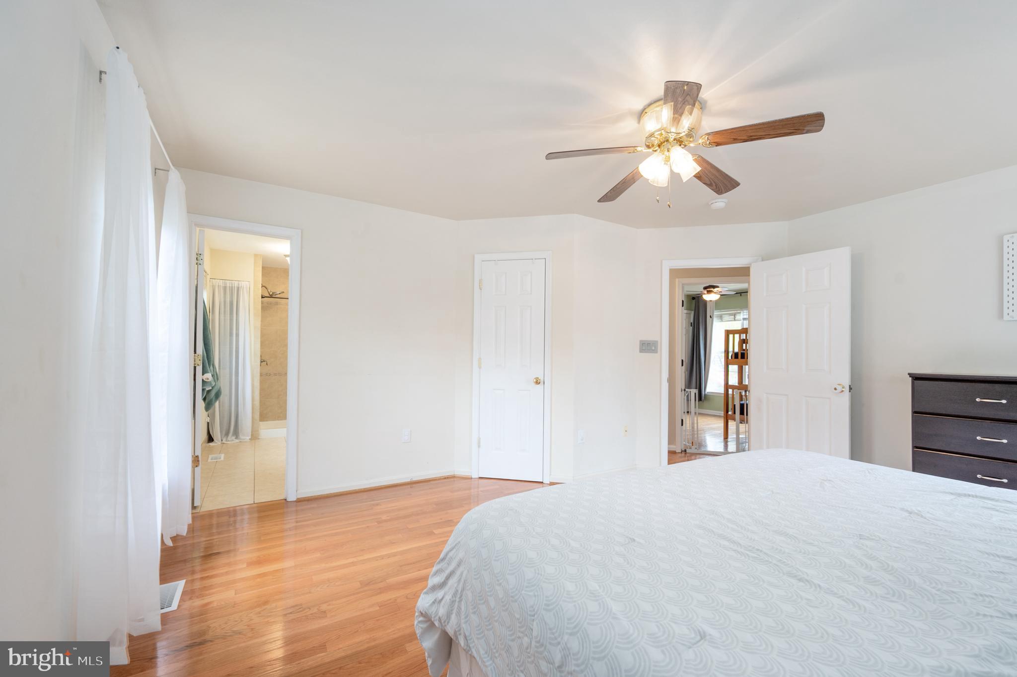 SOUTH OAKS - Residential