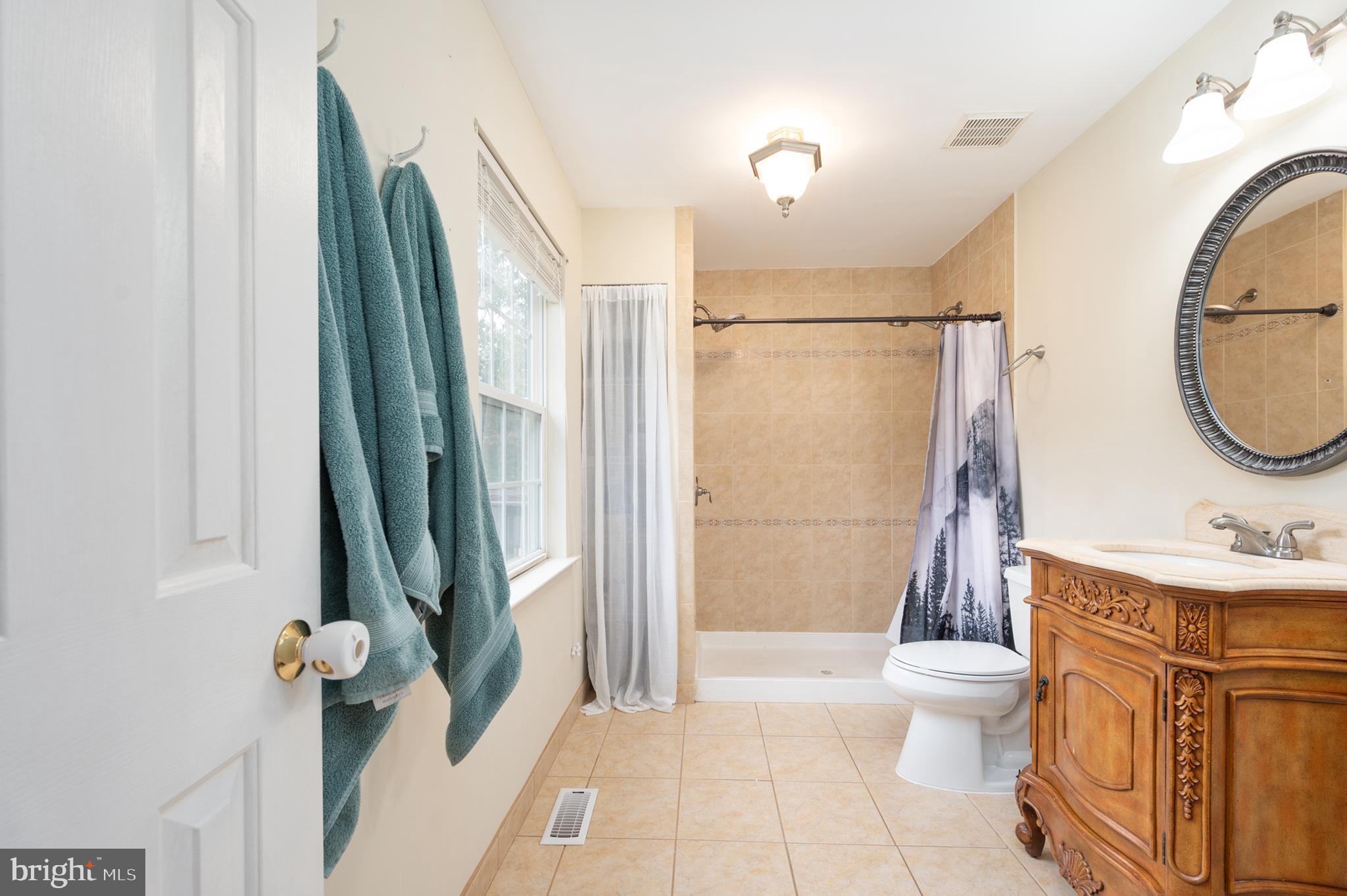 SOUTH OAKS - Residential