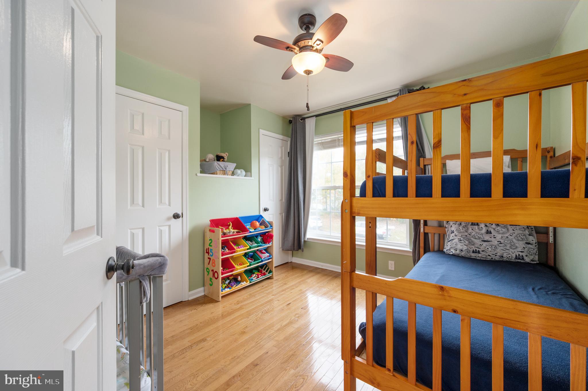 SOUTH OAKS - Residential