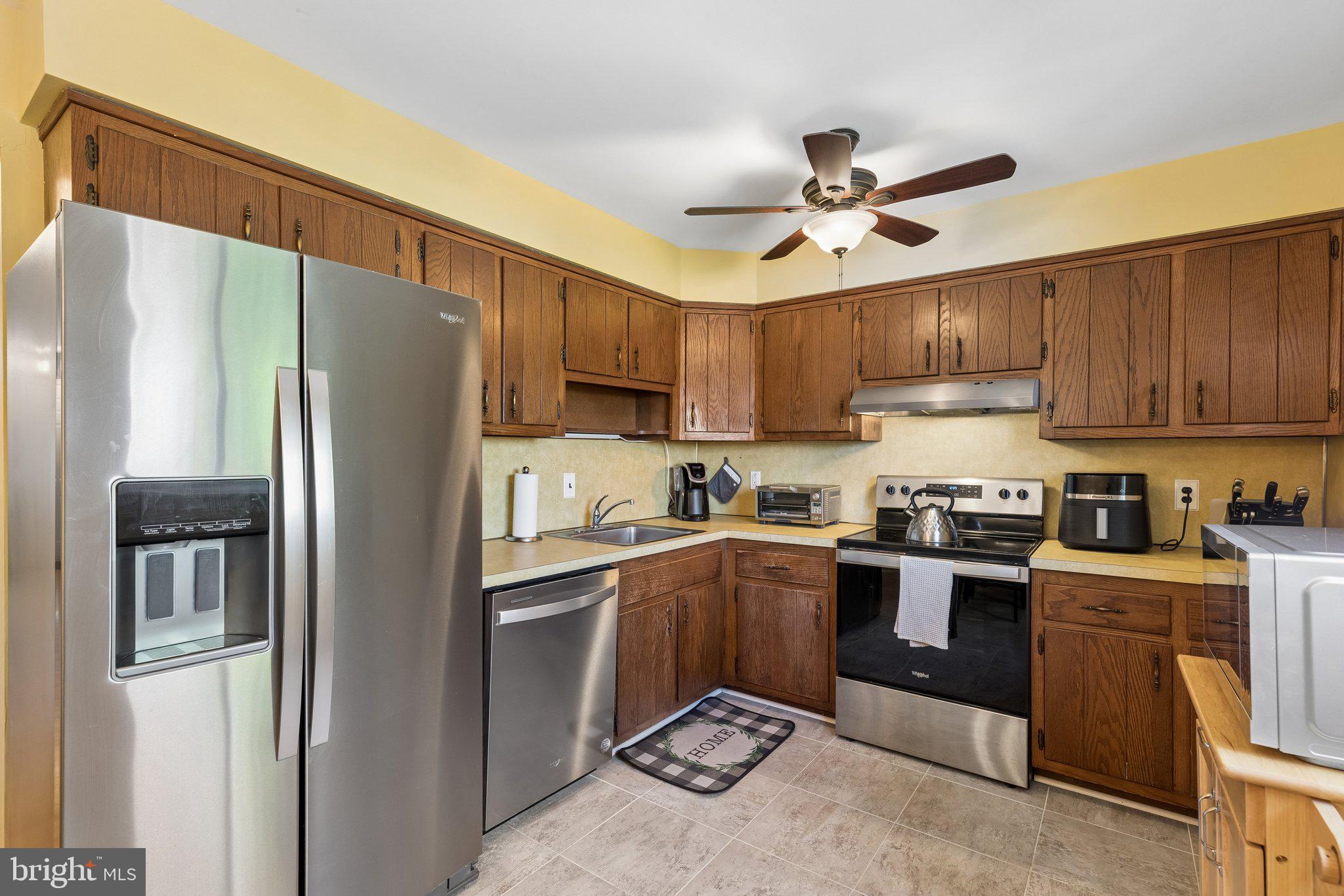 UPLAND VIL - Residential