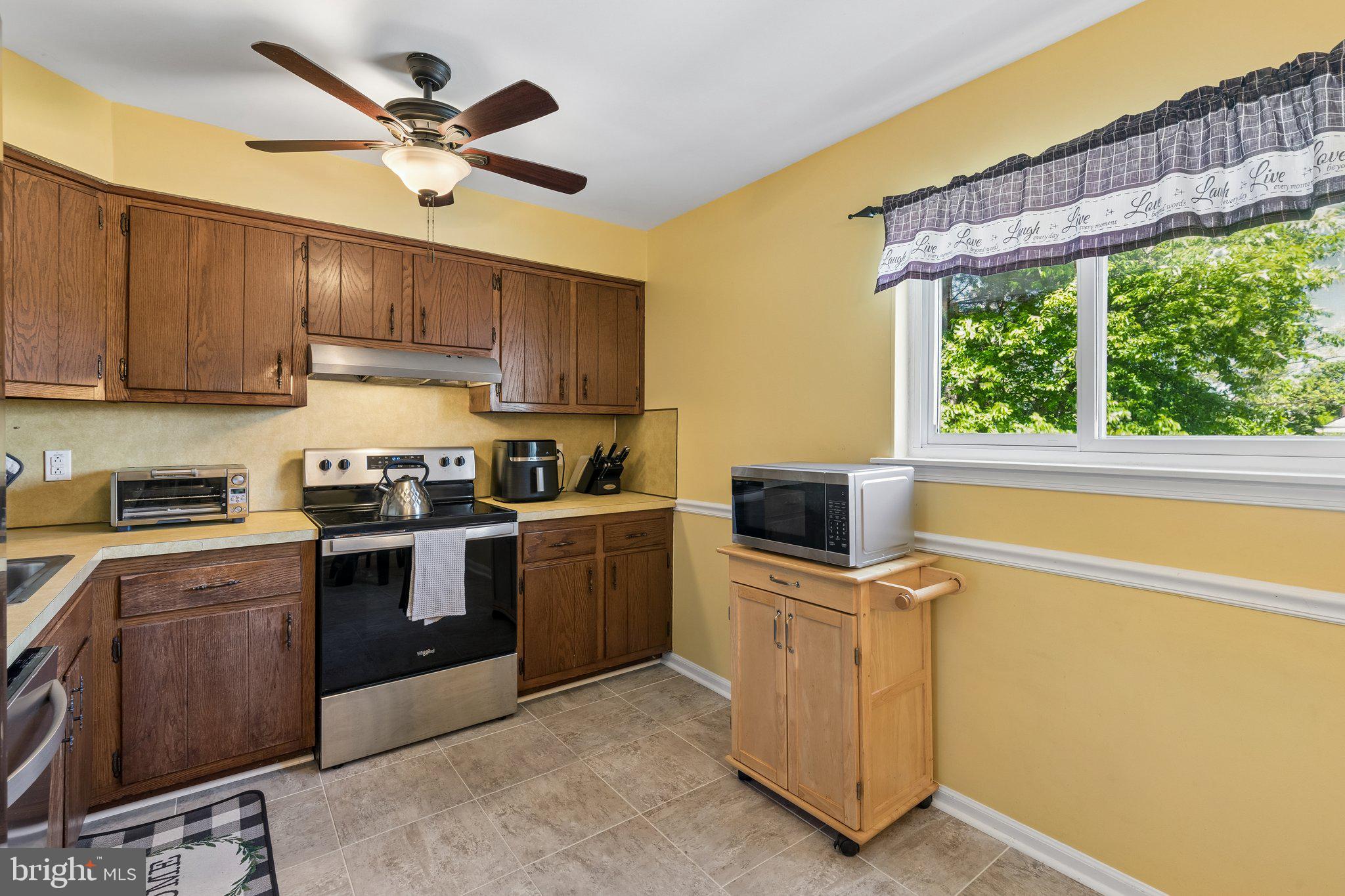 UPLAND VIL - Residential