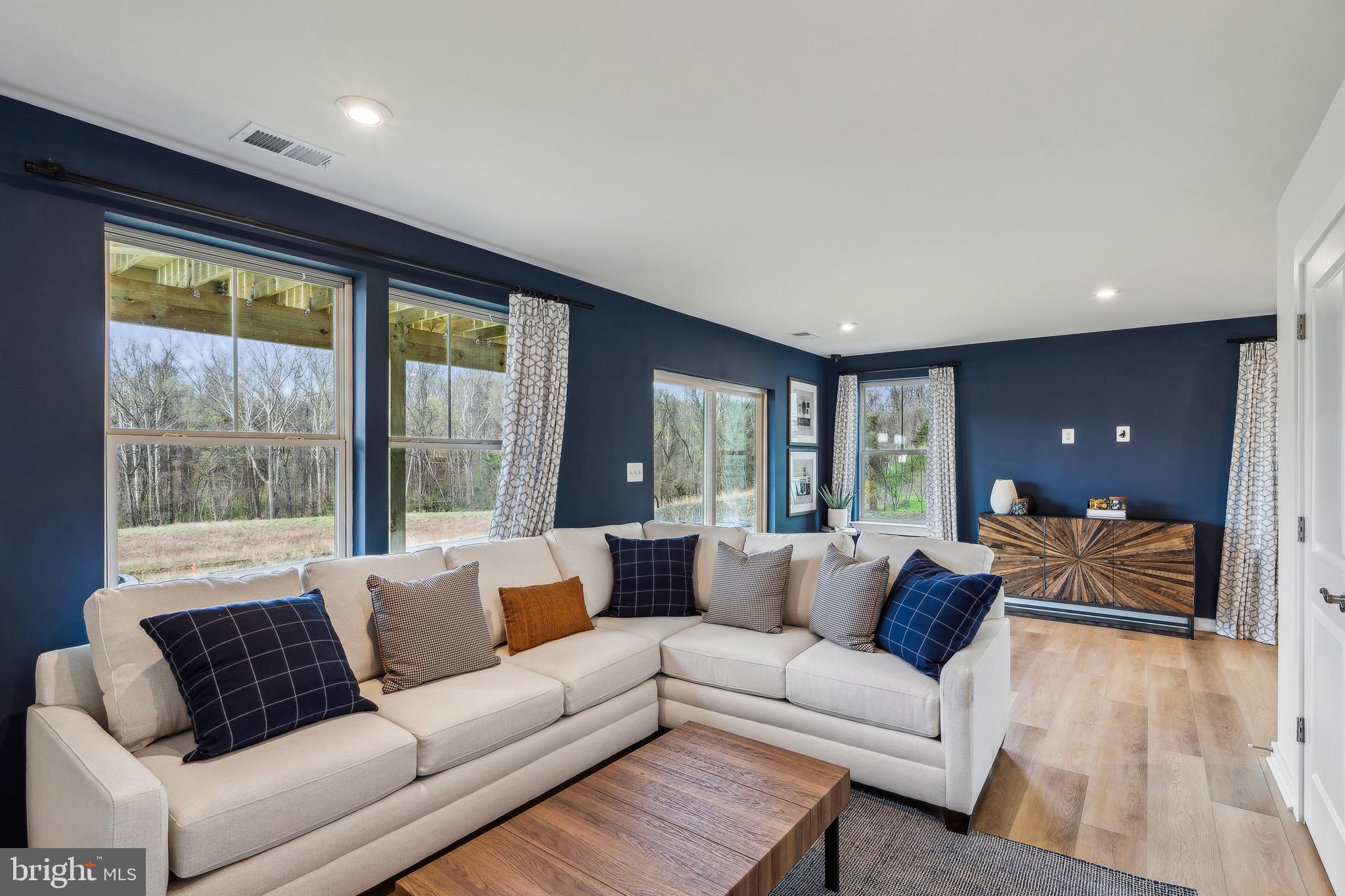 211 CHIANTI TERRACE SE