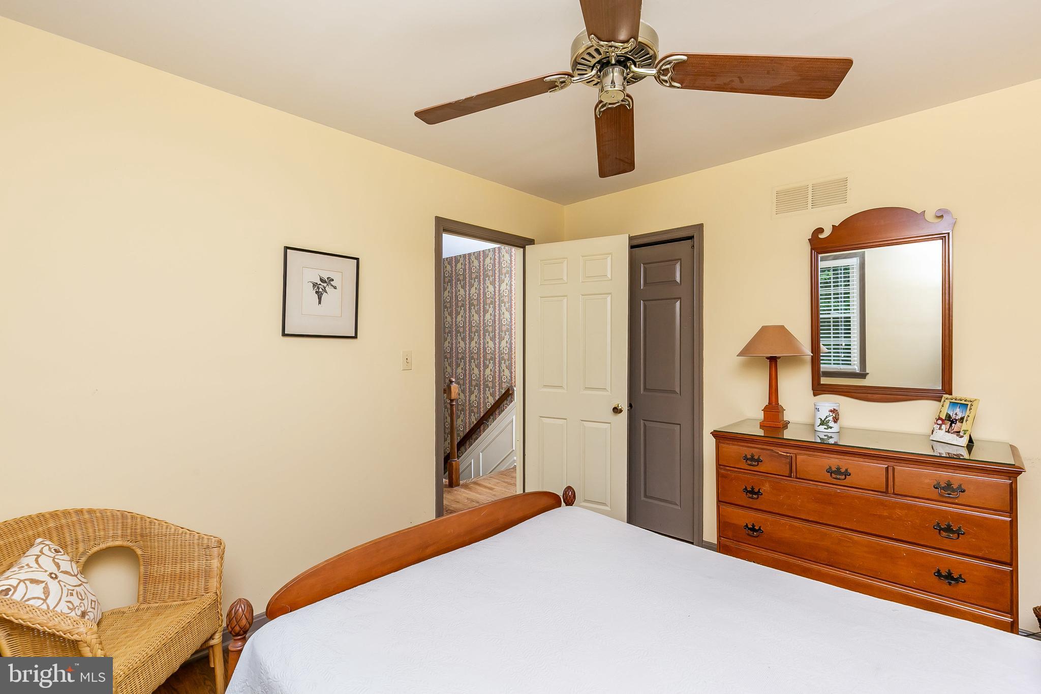 ROCHELLE MEADOWS - Residential