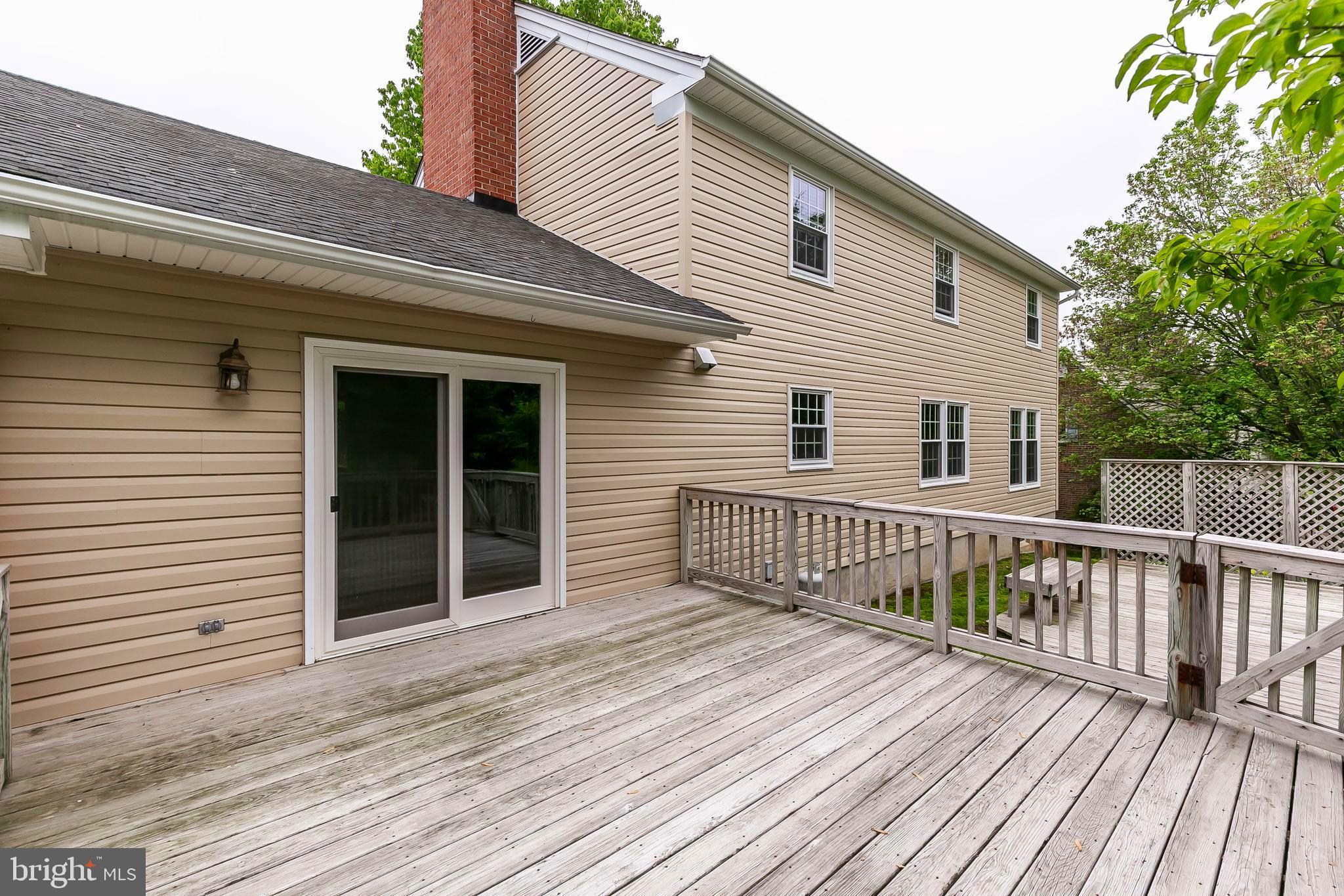 ROCHELLE MEADOWS - Residential