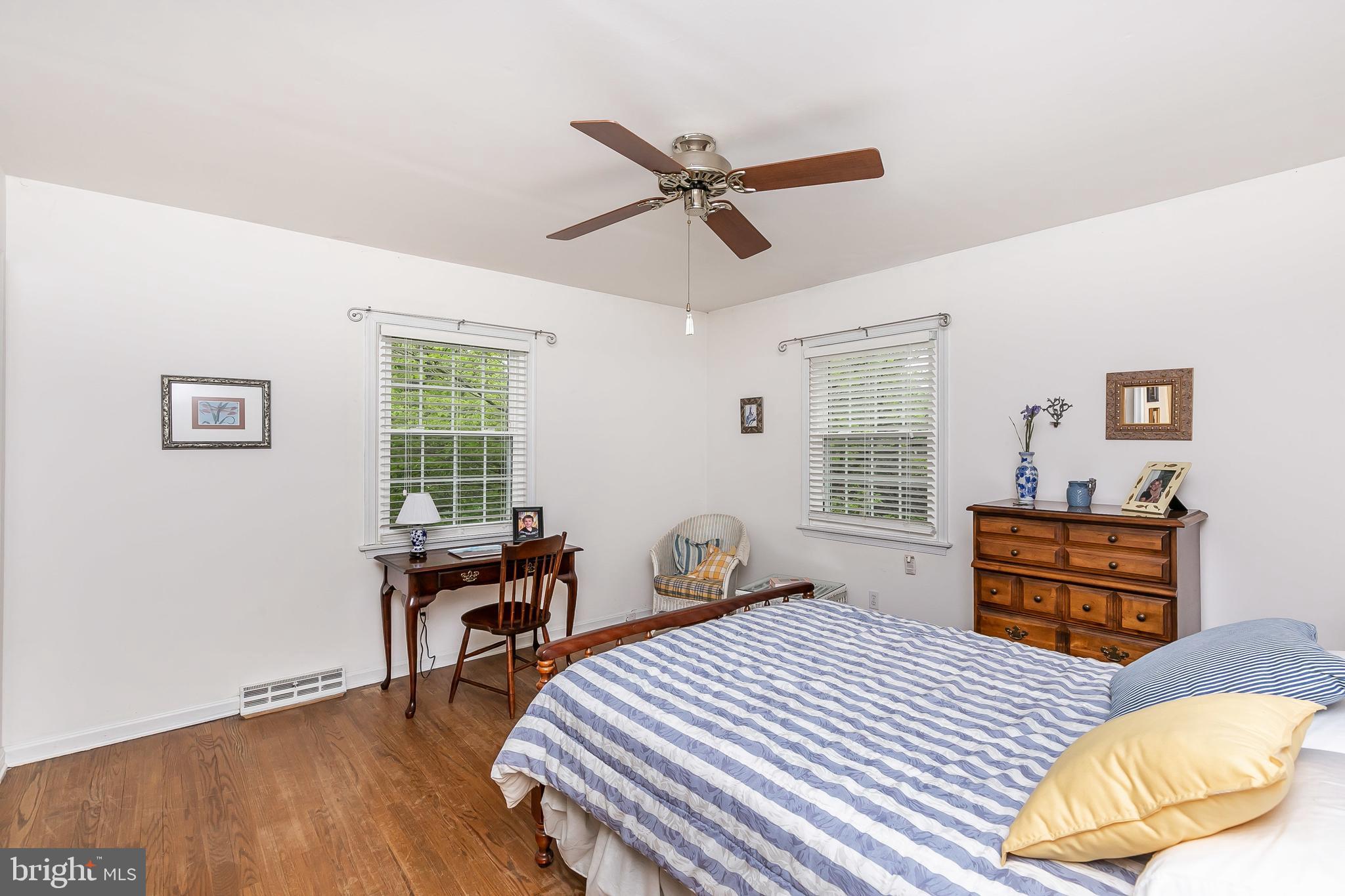 ROCHELLE MEADOWS - Residential