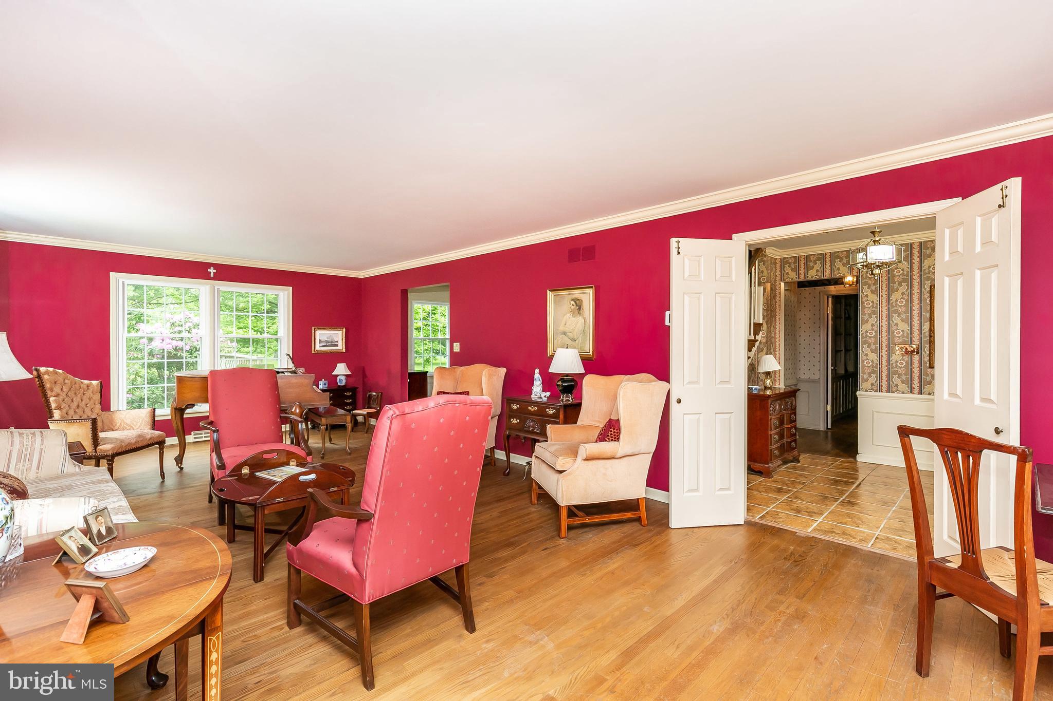 ROCHELLE MEADOWS - Residential