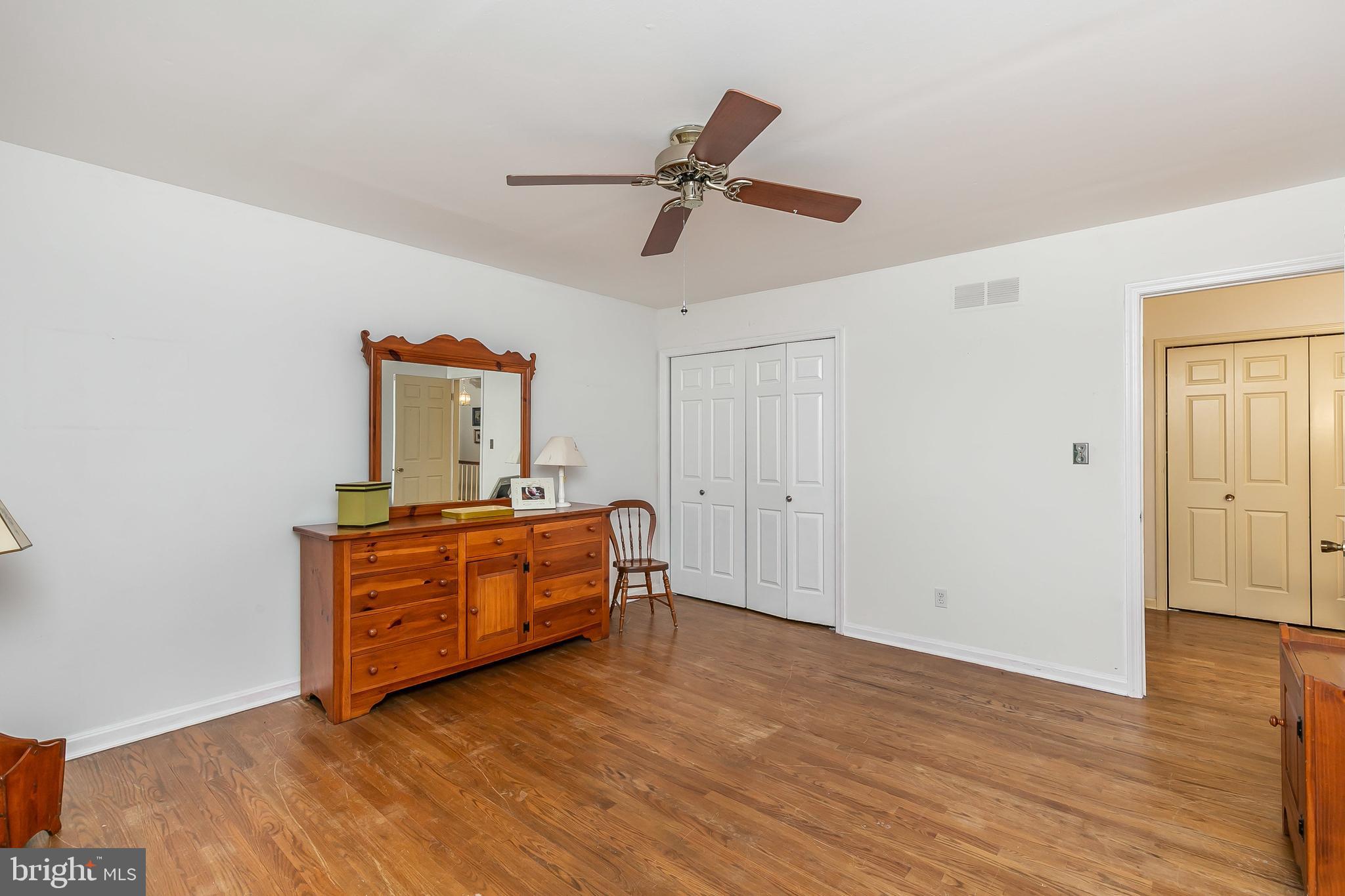 ROCHELLE MEADOWS - Residential