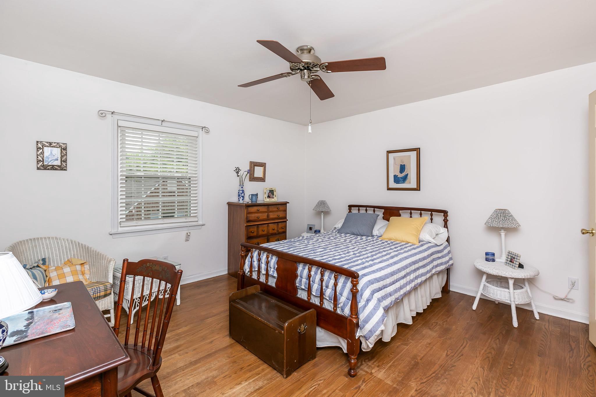 ROCHELLE MEADOWS - Residential