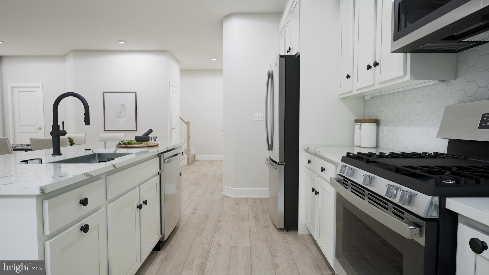 43497 FARRINGDON SQUARE