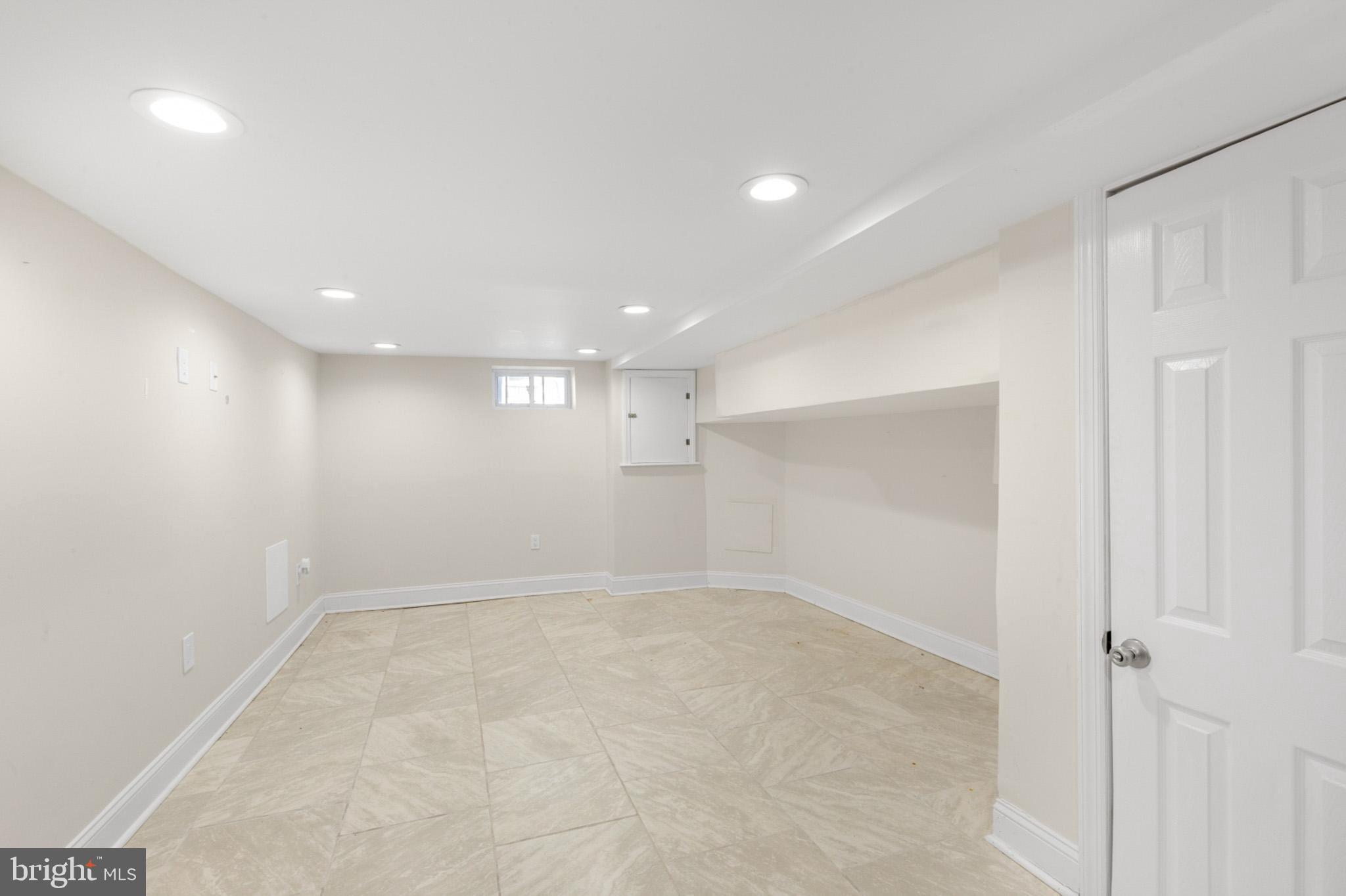 GRAYS FERRY - Residential Lease