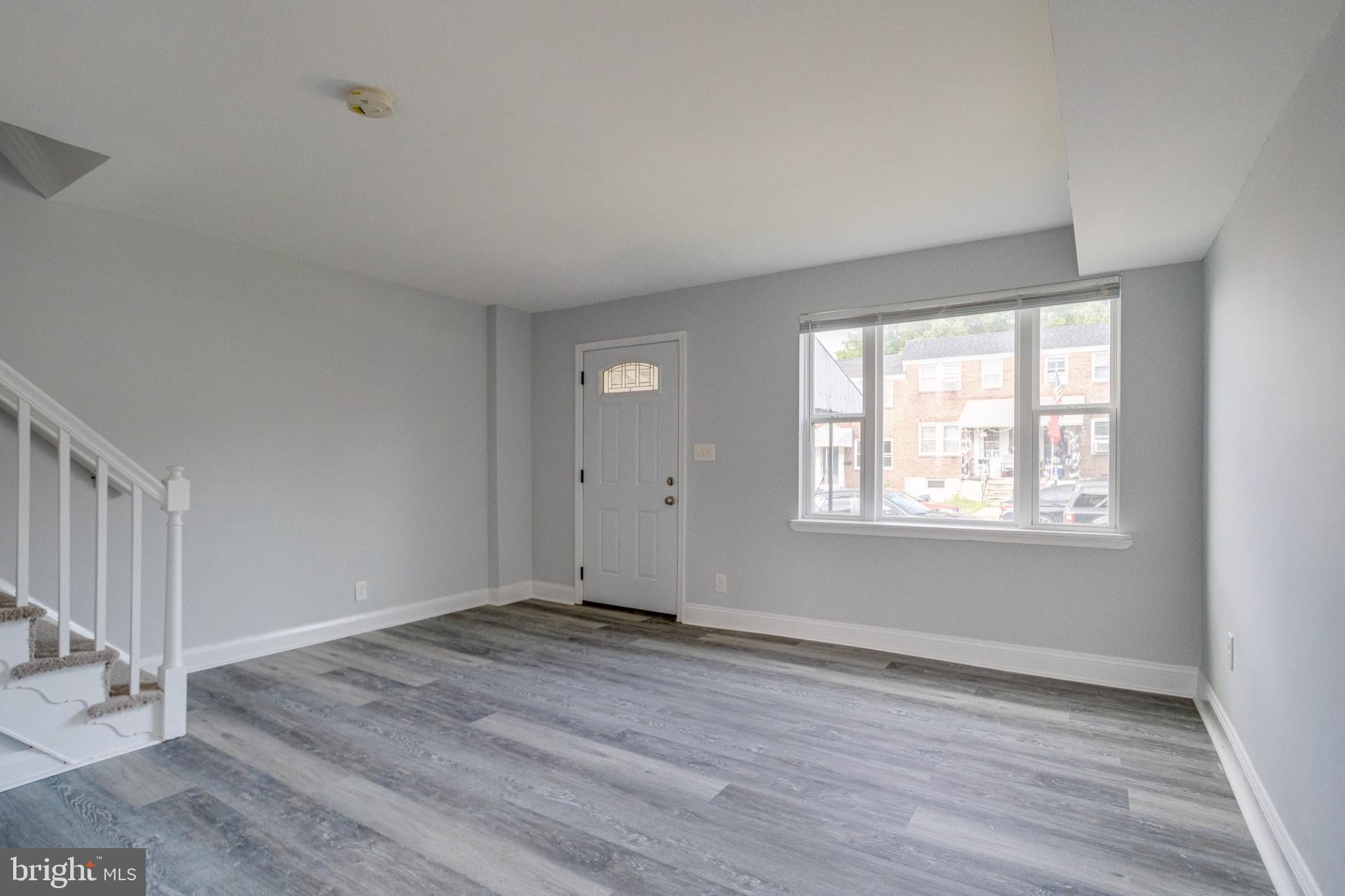 337 ARUNDEL ROAD W