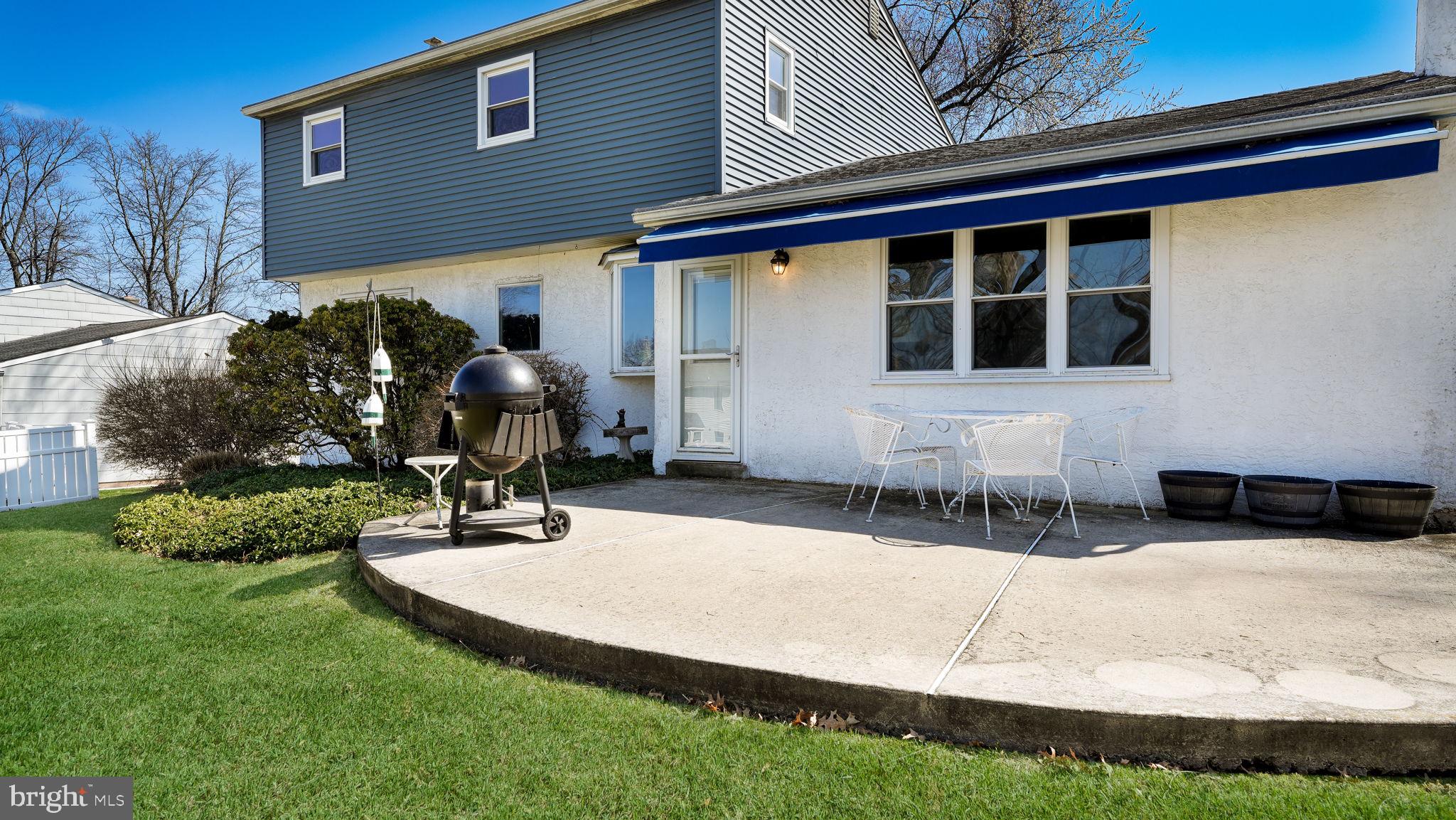 OXBOW MDWS - Residential