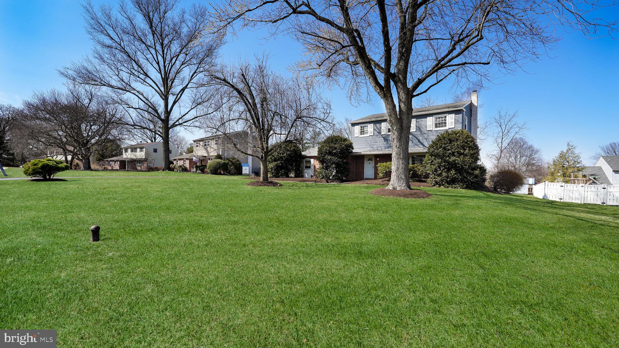 OXBOW MDWS - Residential