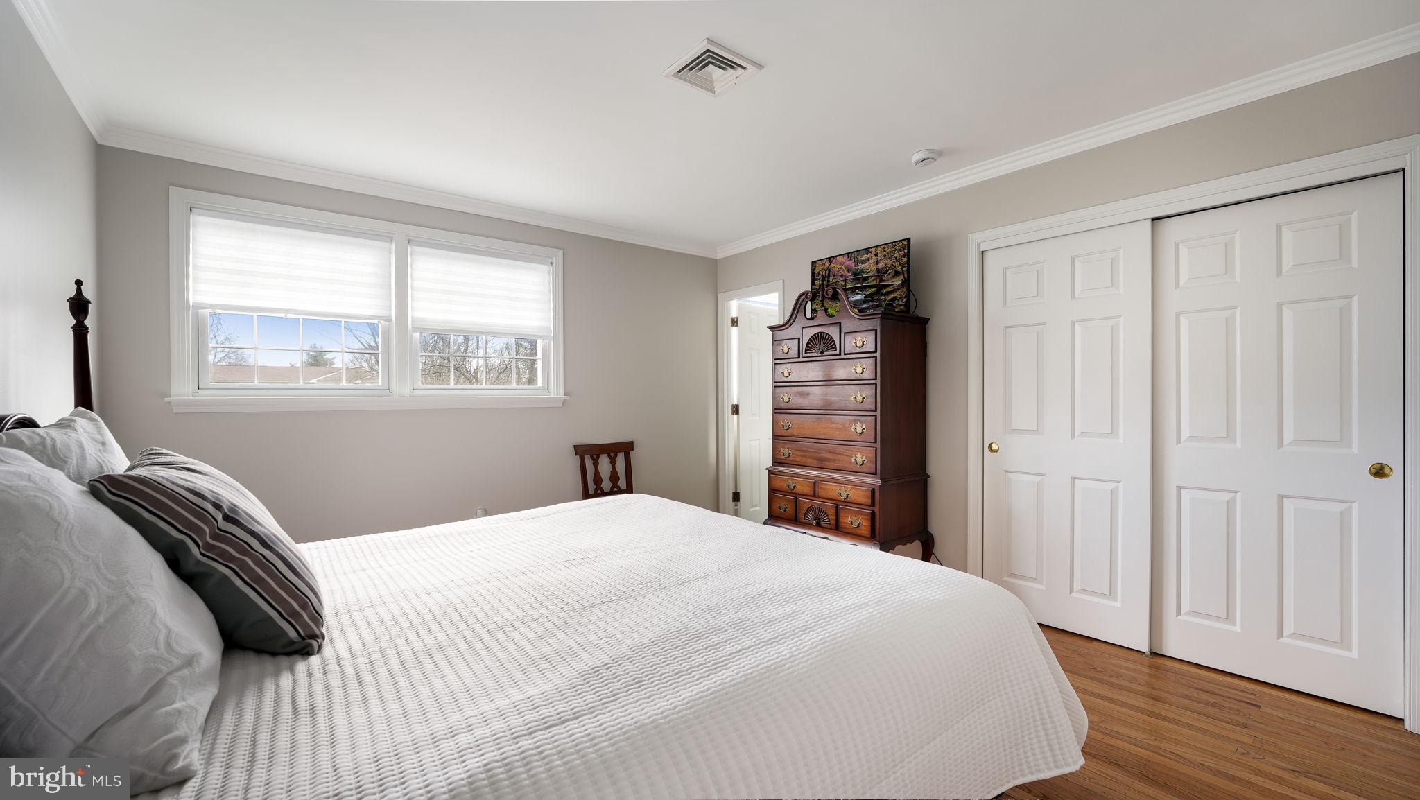 OXBOW MDWS - Residential