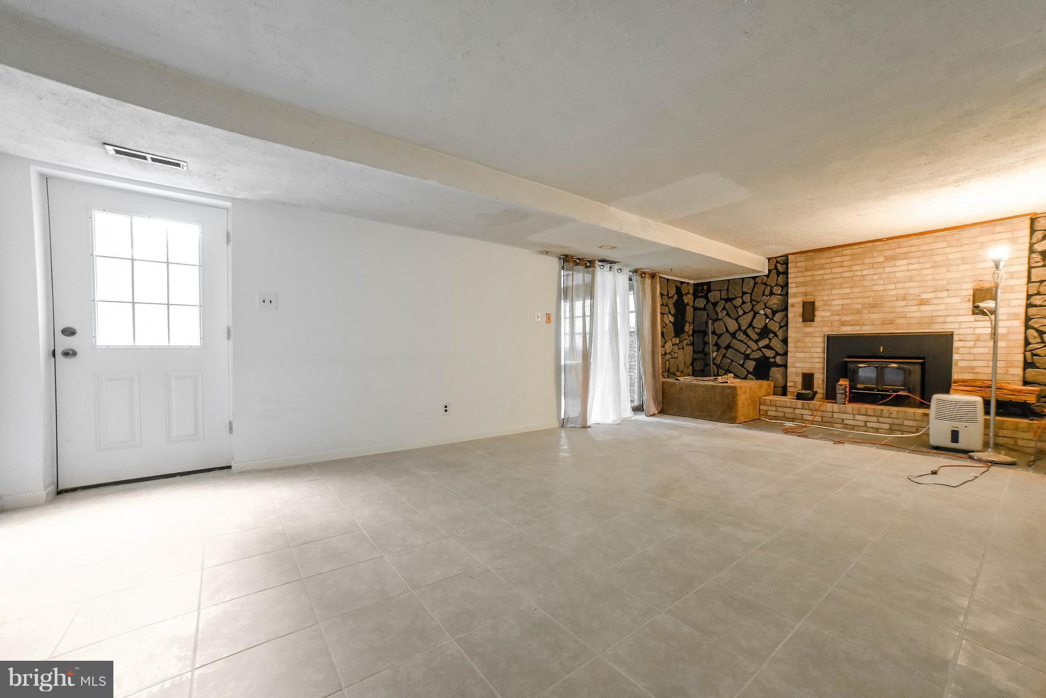 TOWN CREEK - Residential