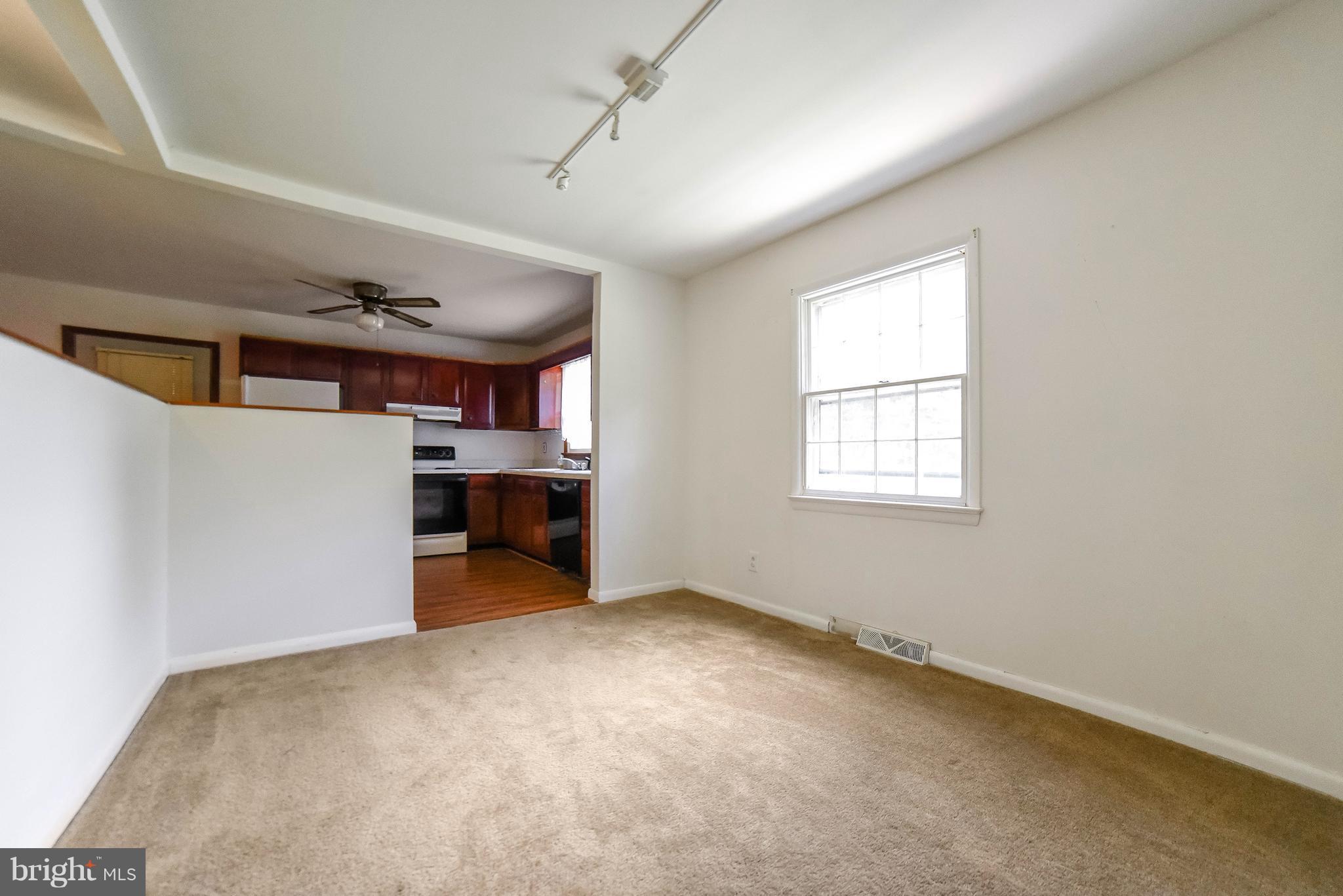 TOWN CREEK - Residential