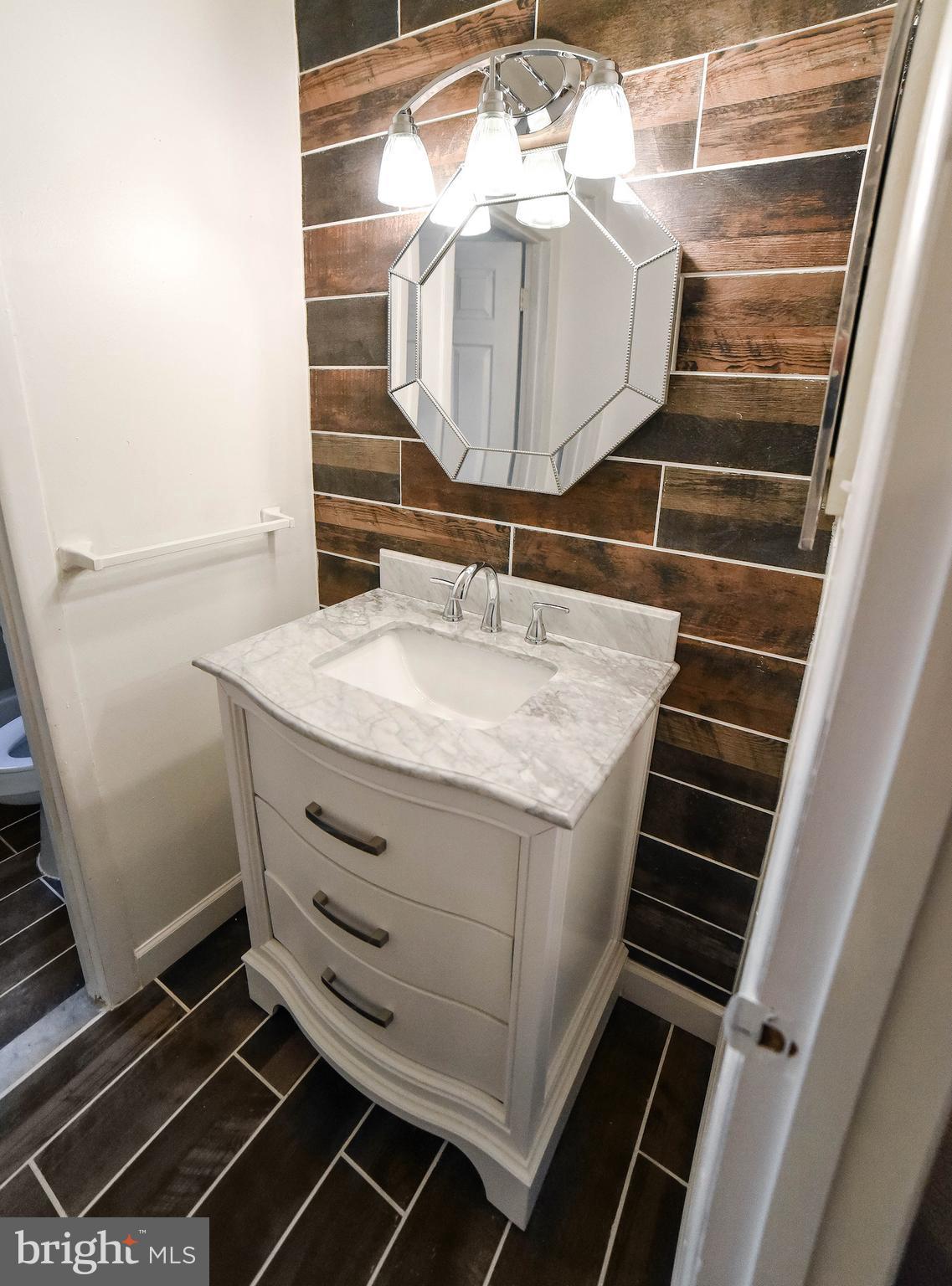 TOWN CREEK - Residential