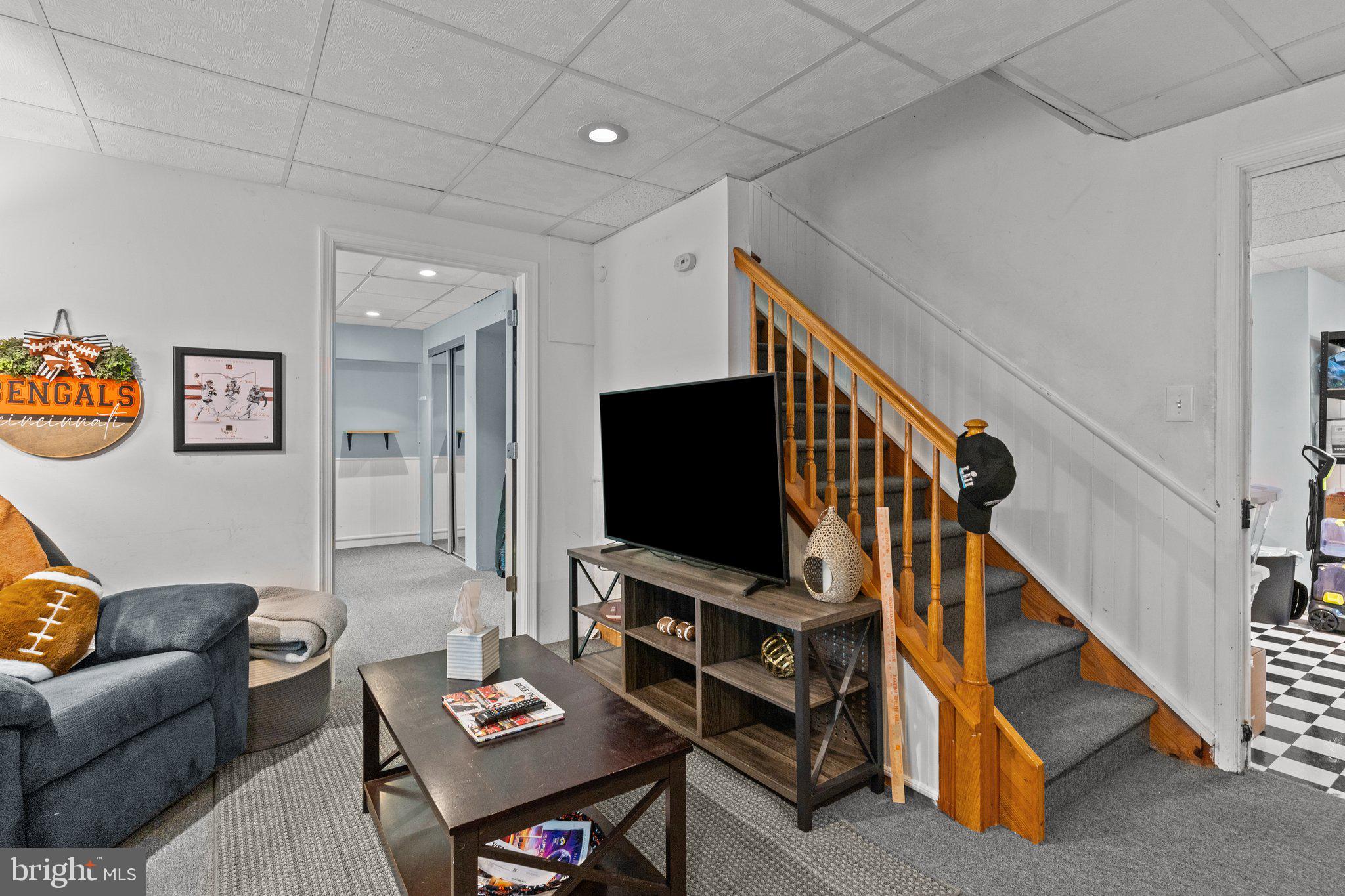 SANATOGA COMMONS - Residential