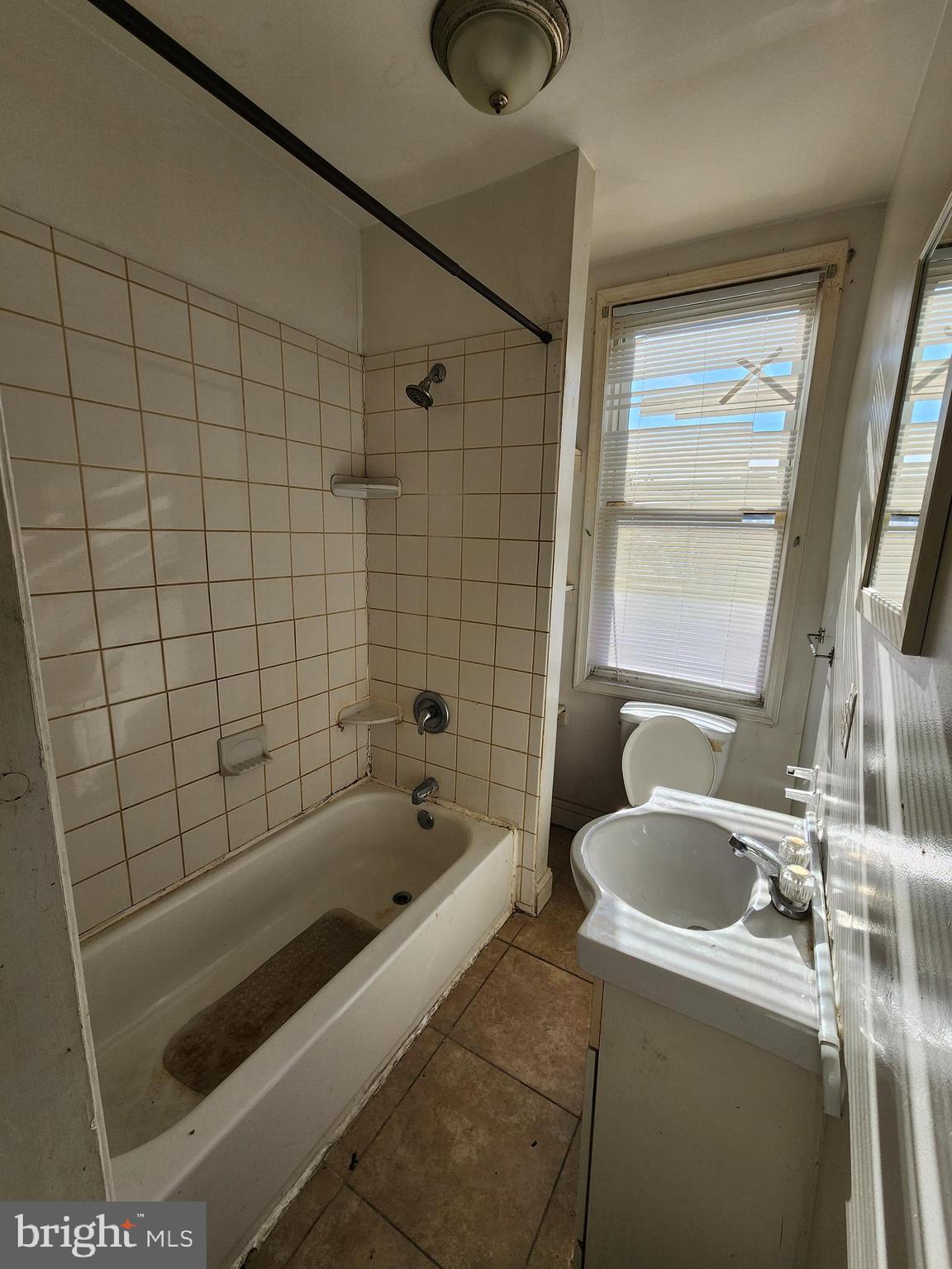 BELAIR-EDISON - Residential