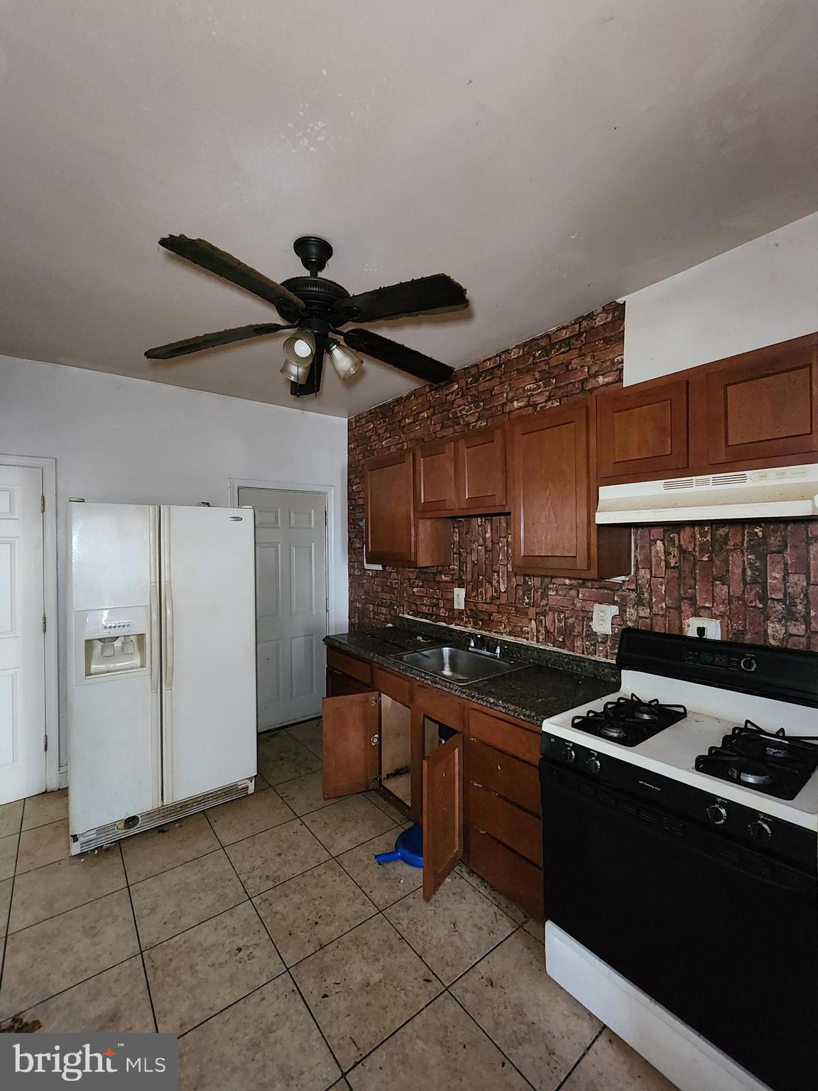 BELAIR-EDISON - Residential