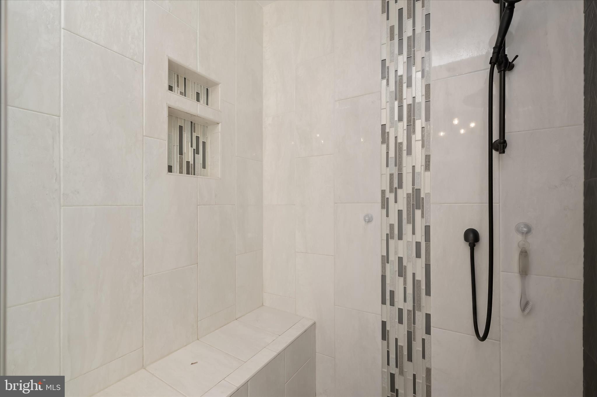 WORTHINGTON VALLEY - Residential