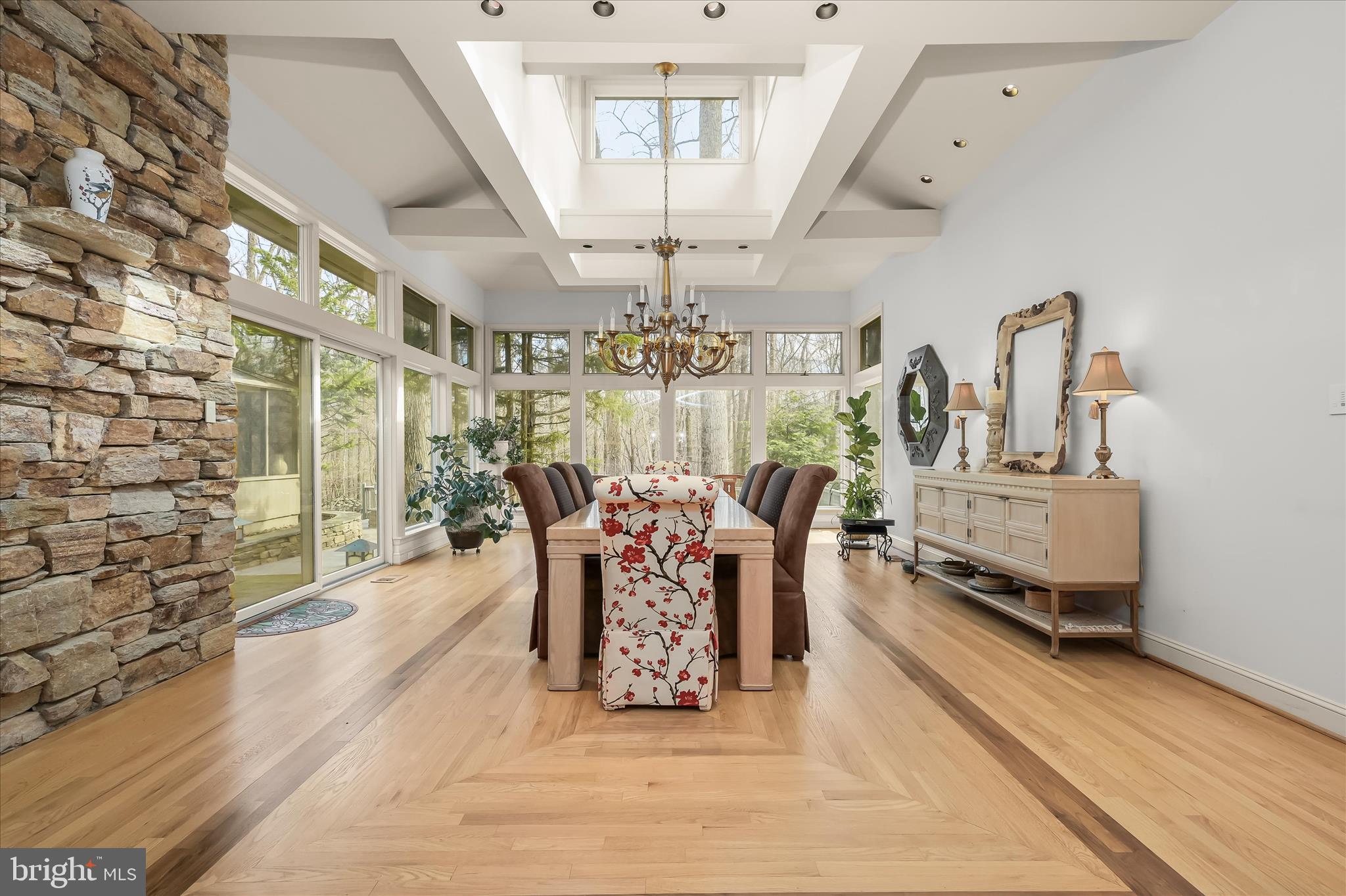 WORTHINGTON VALLEY - Residential