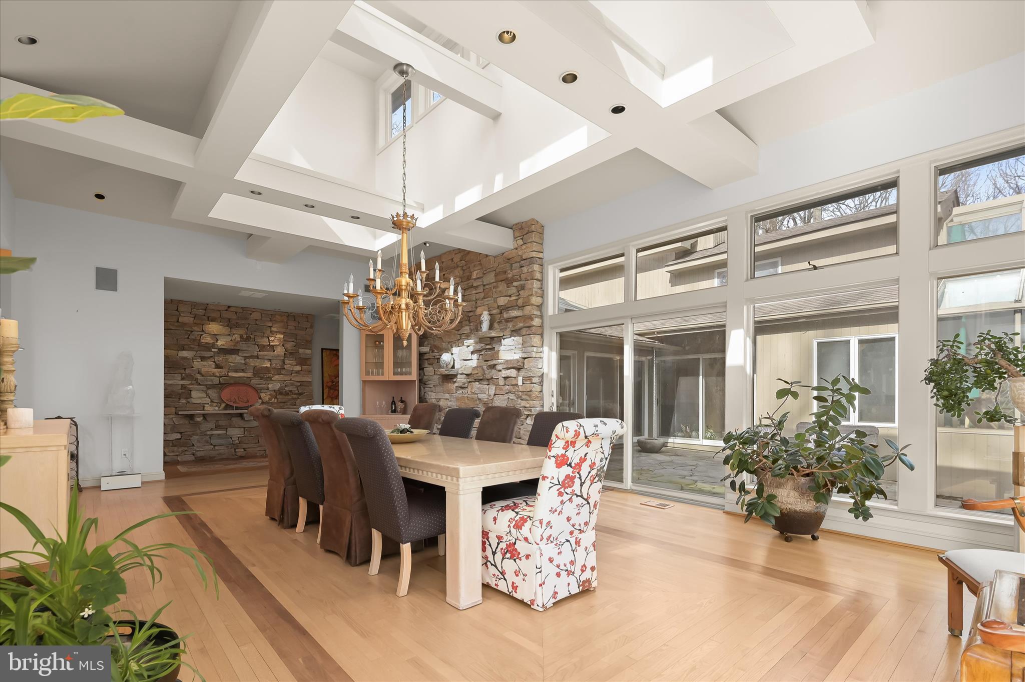 WORTHINGTON VALLEY - Residential