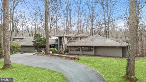 Photo of 12600 Bonita Ave, OWINGS MILLS, MD 21117 (MLS # MDBC2151236)