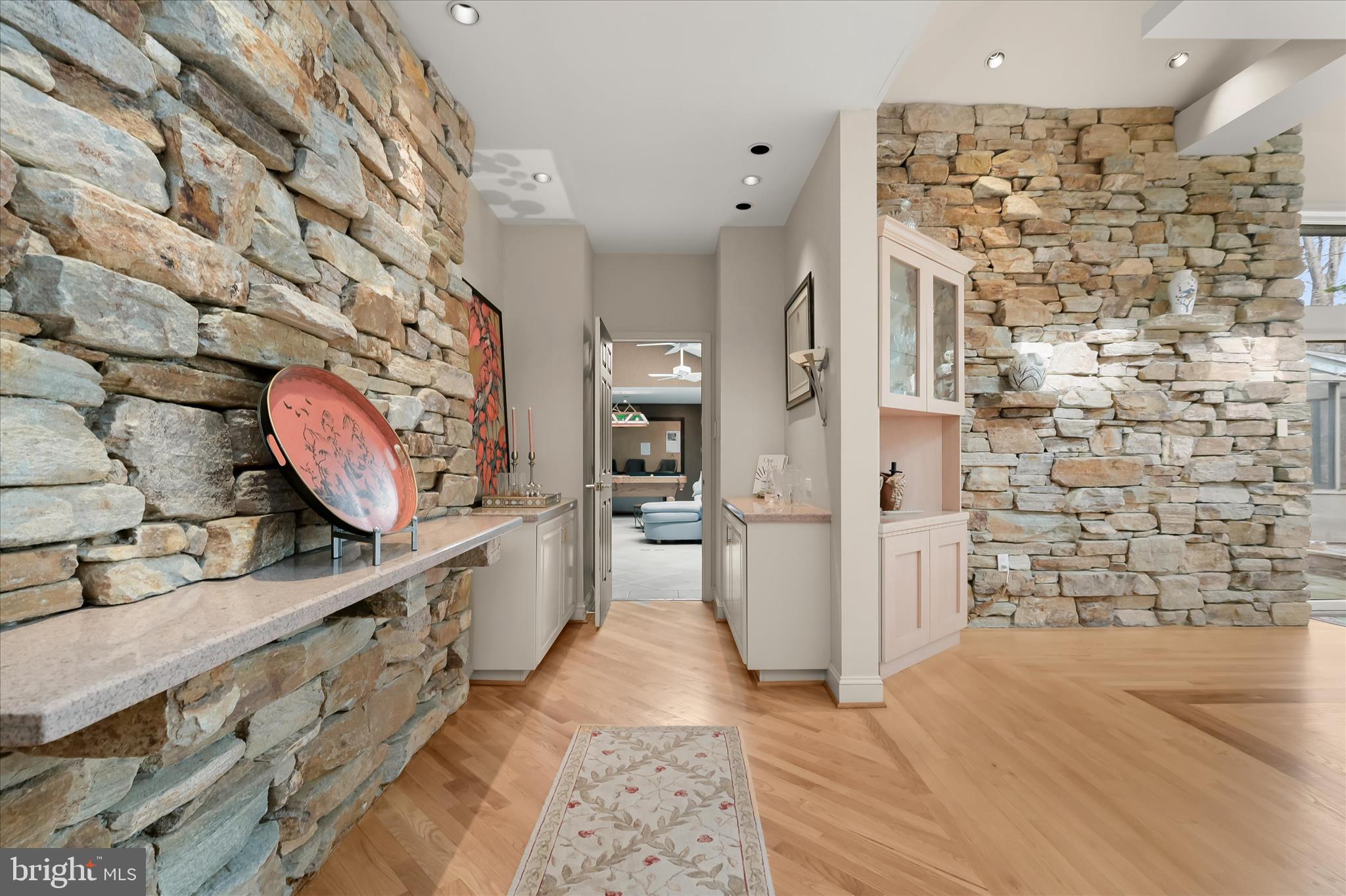 WORTHINGTON VALLEY - Residential