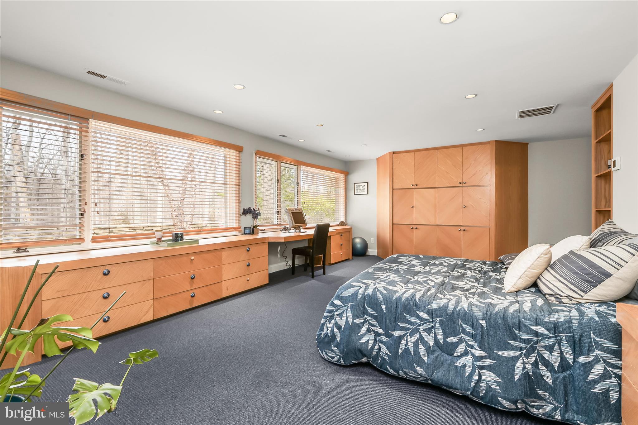 WORTHINGTON VALLEY - Residential