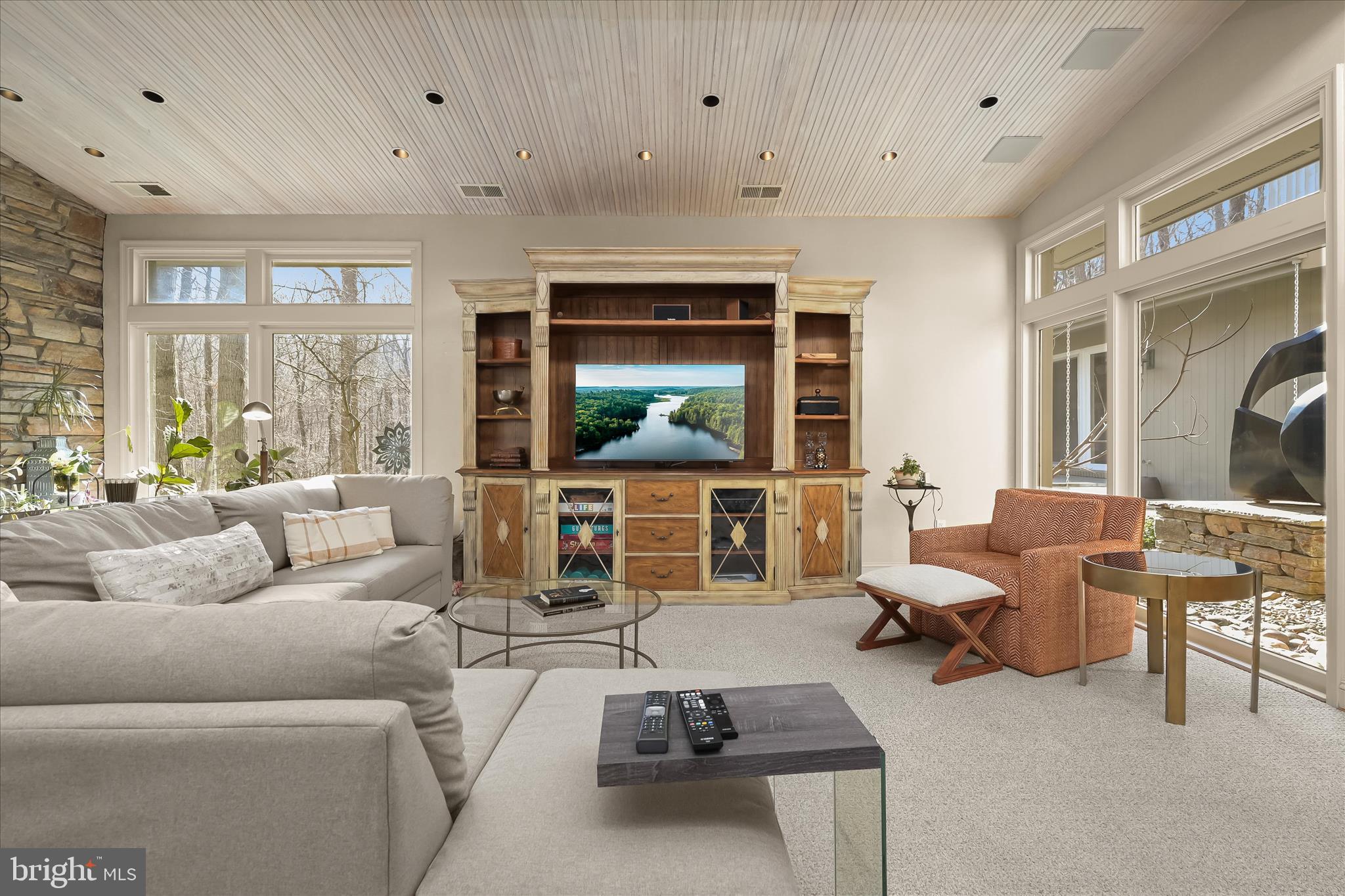 WORTHINGTON VALLEY - Residential