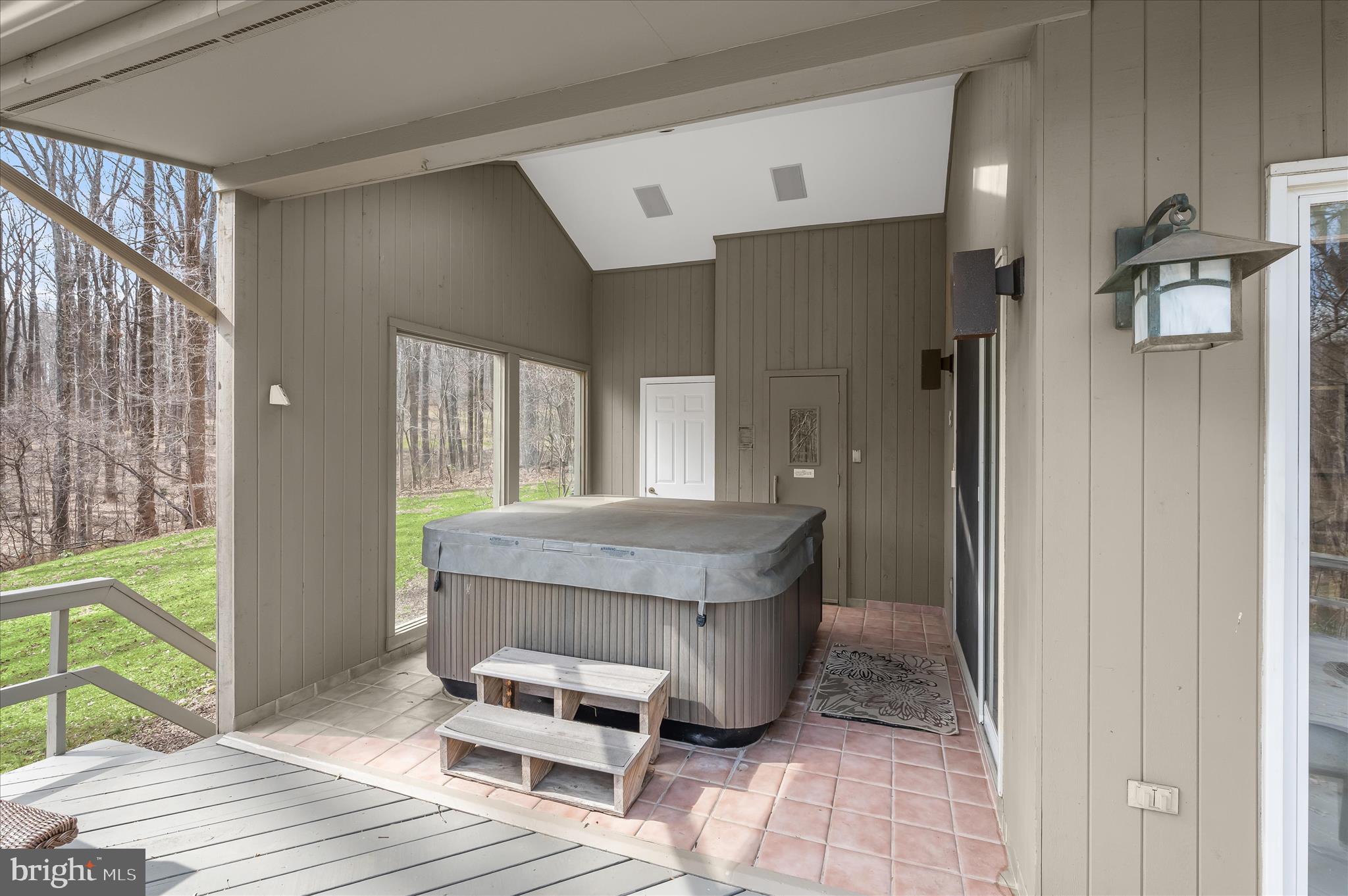 WORTHINGTON VALLEY - Residential