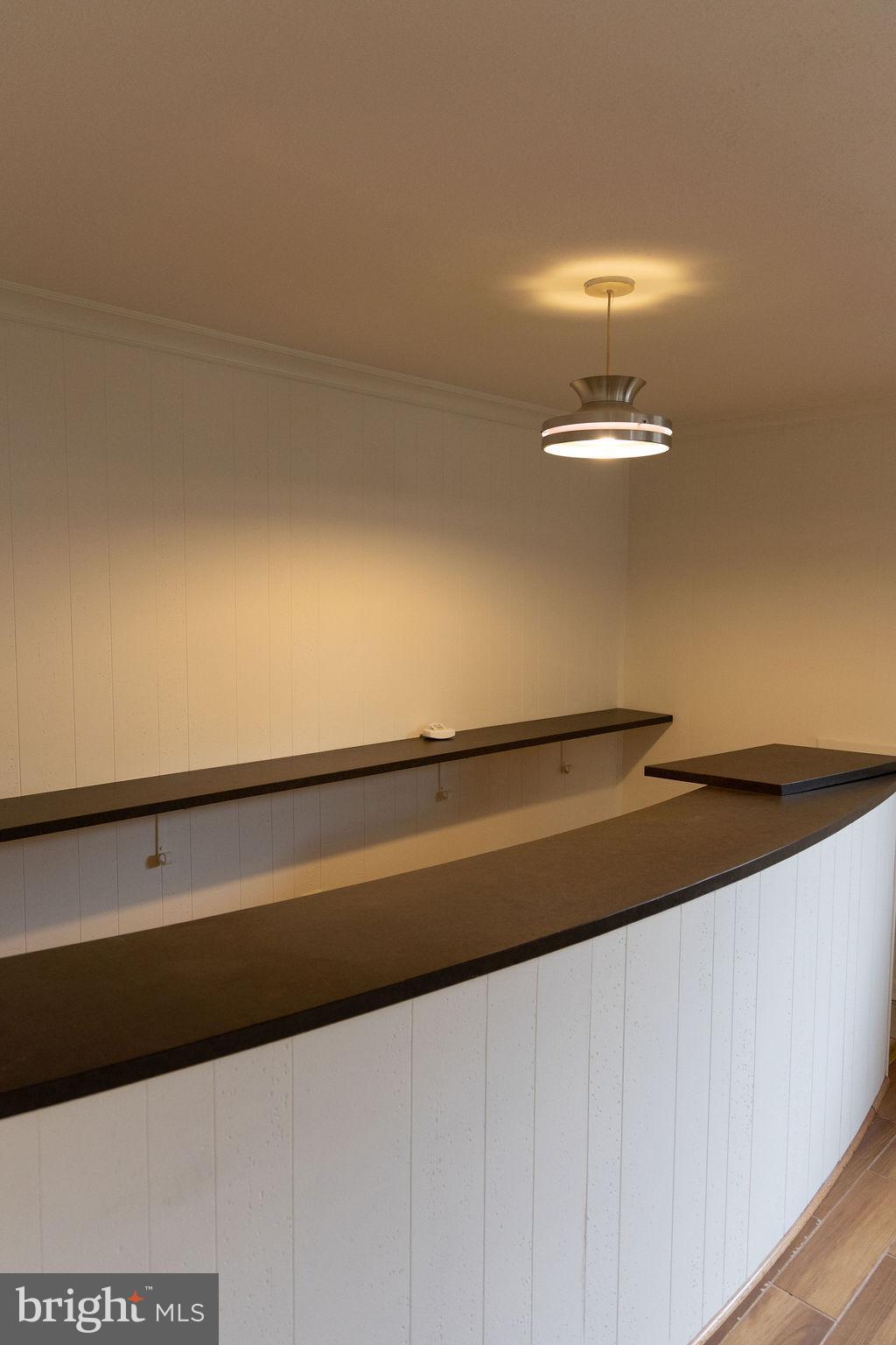 THE OAKS AT MCLEAN - Residential Lease