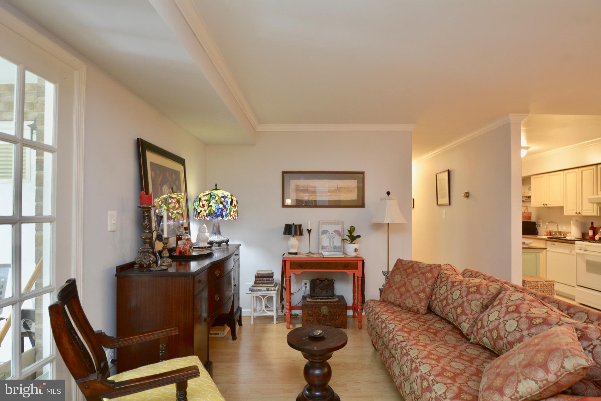 FALLS CHASE - Residential